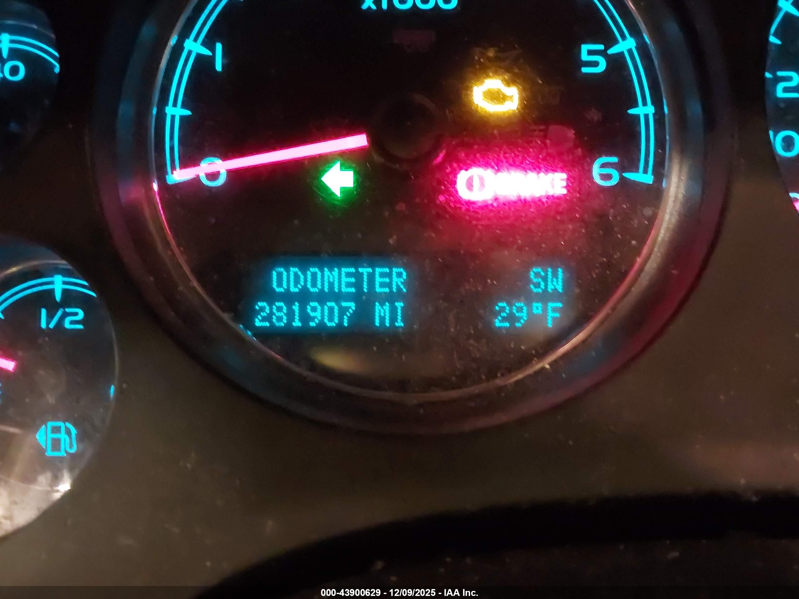 GMC SIERRA image 7