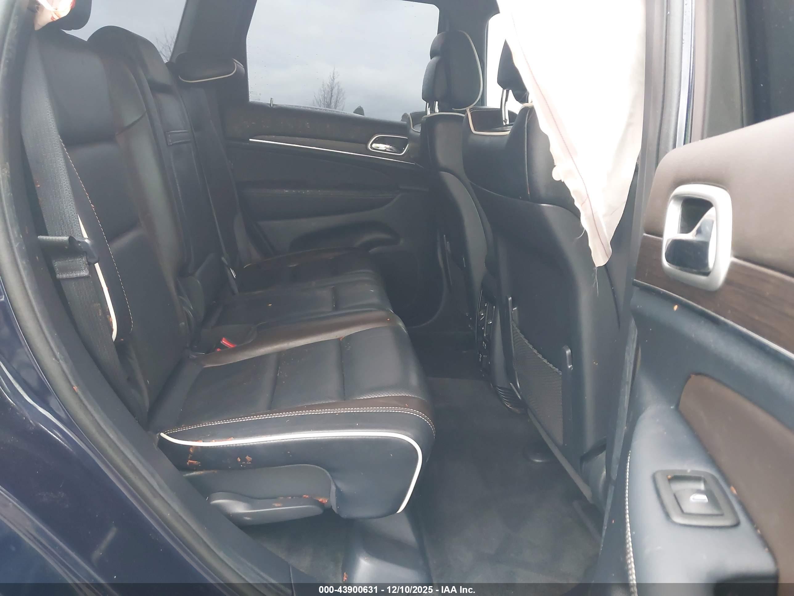 JEEP GRAND image 8
