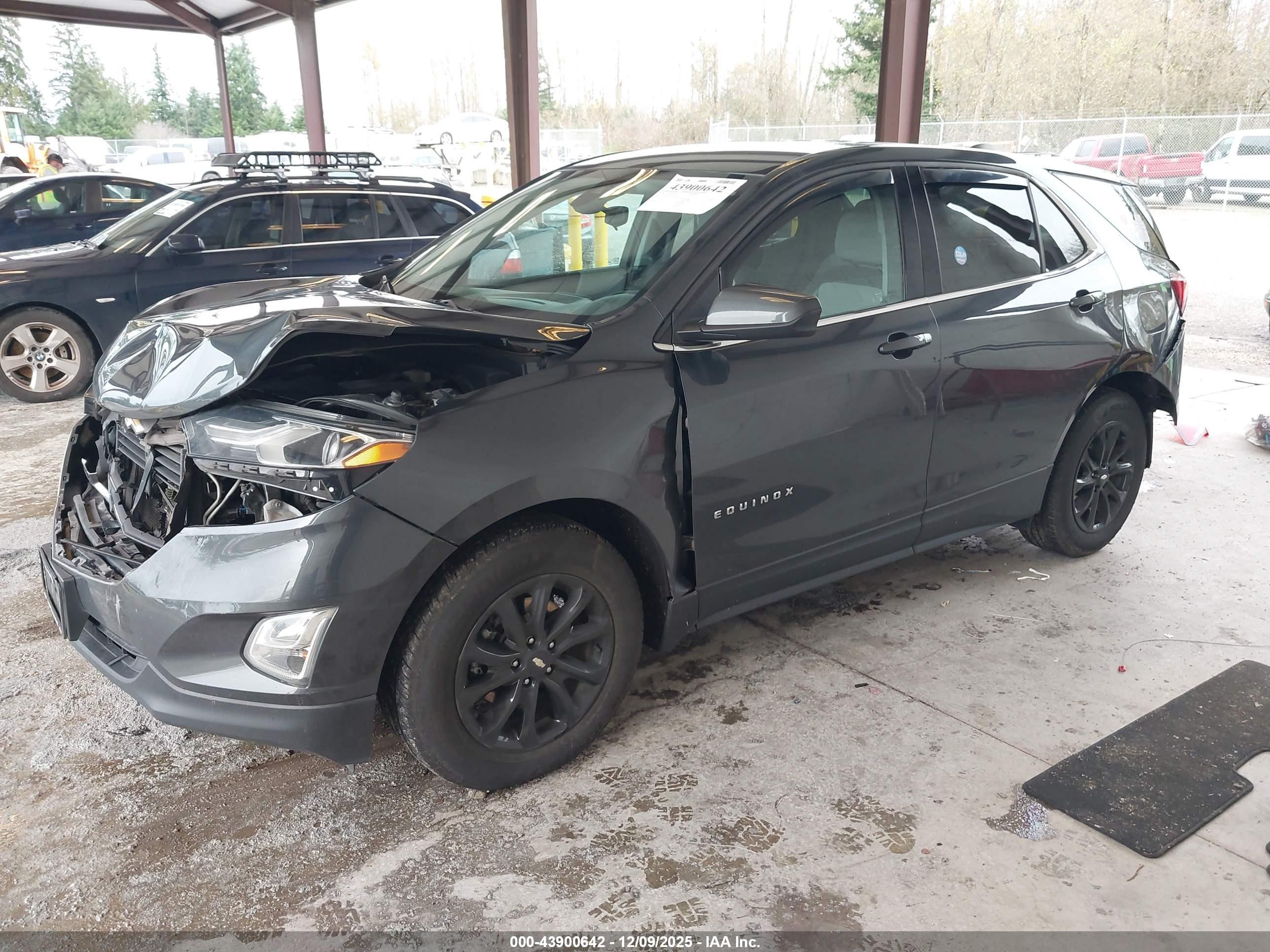 CHEVROLET EQUINOX image 2
