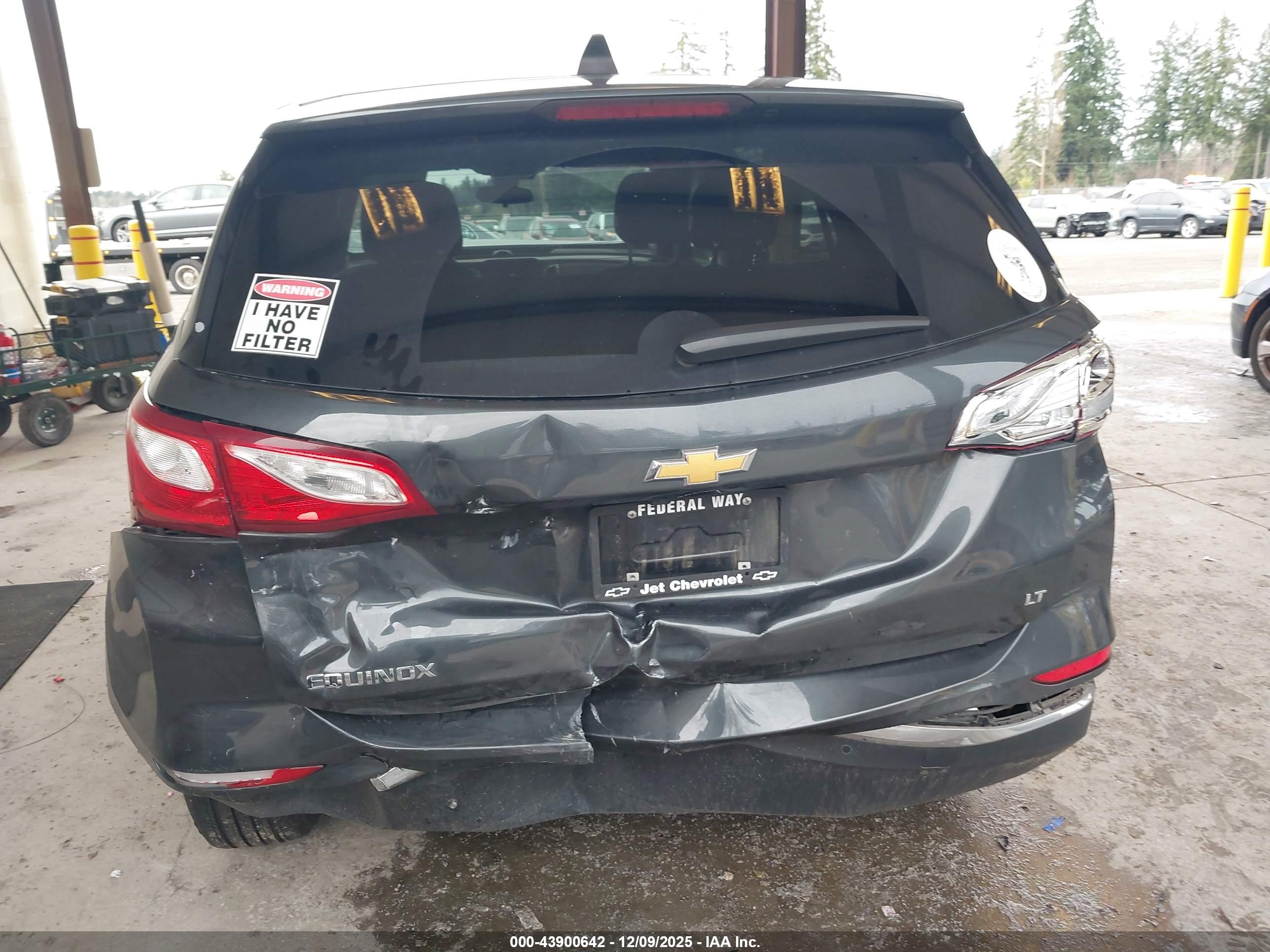 CHEVROLET EQUINOX image 6