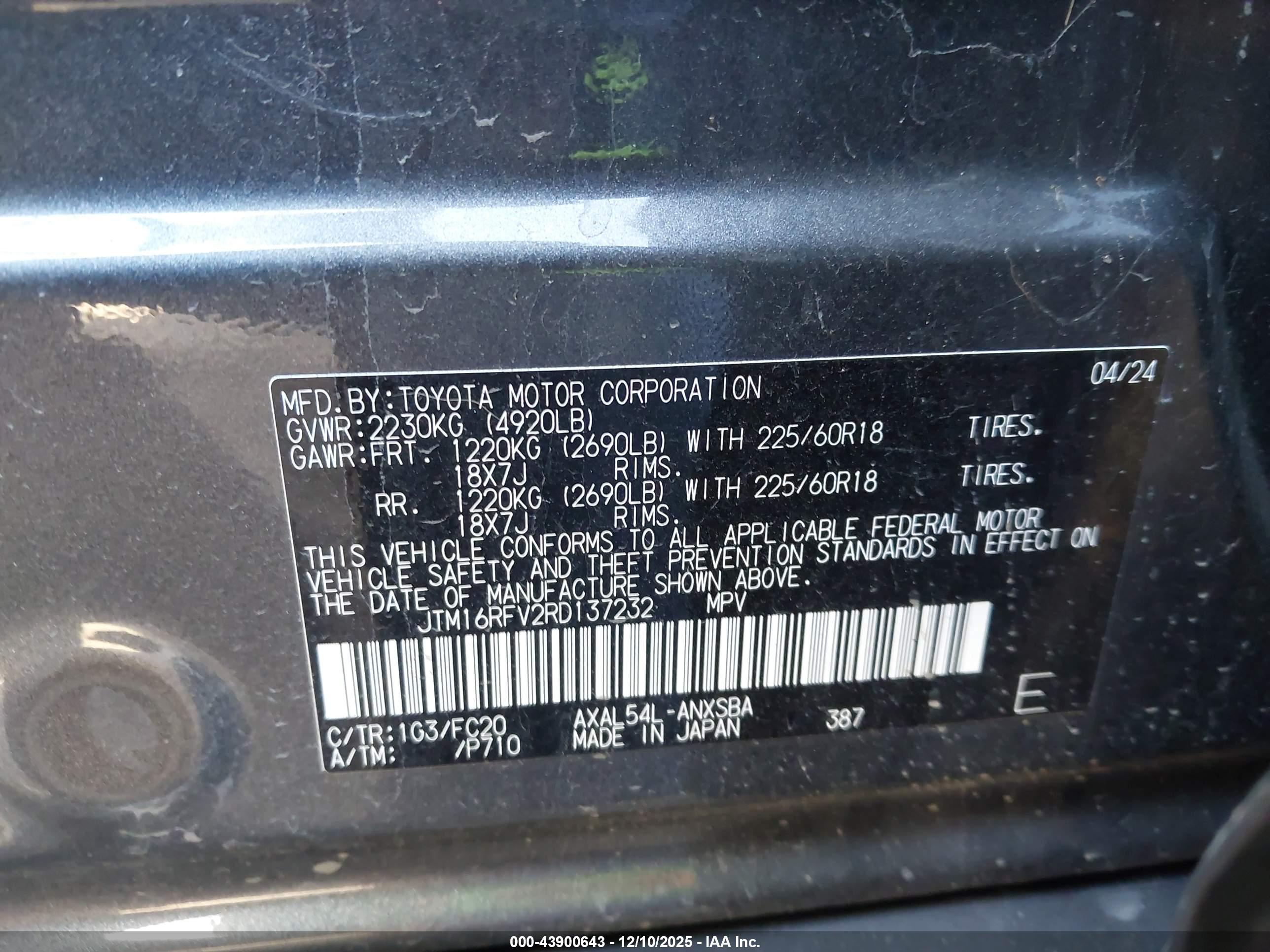 TOYOTA RAV4 image 9
