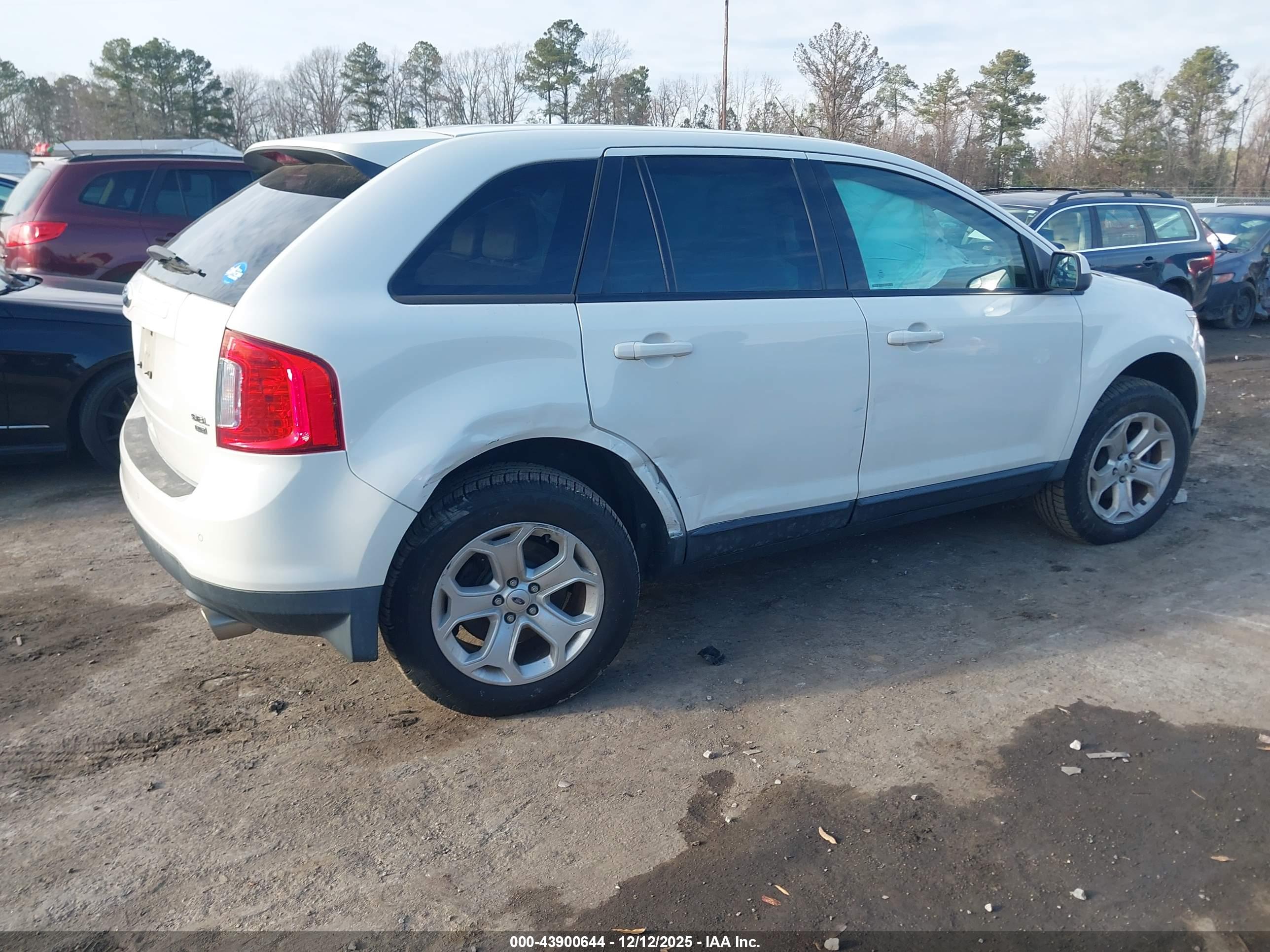 FORD EDGE image 4