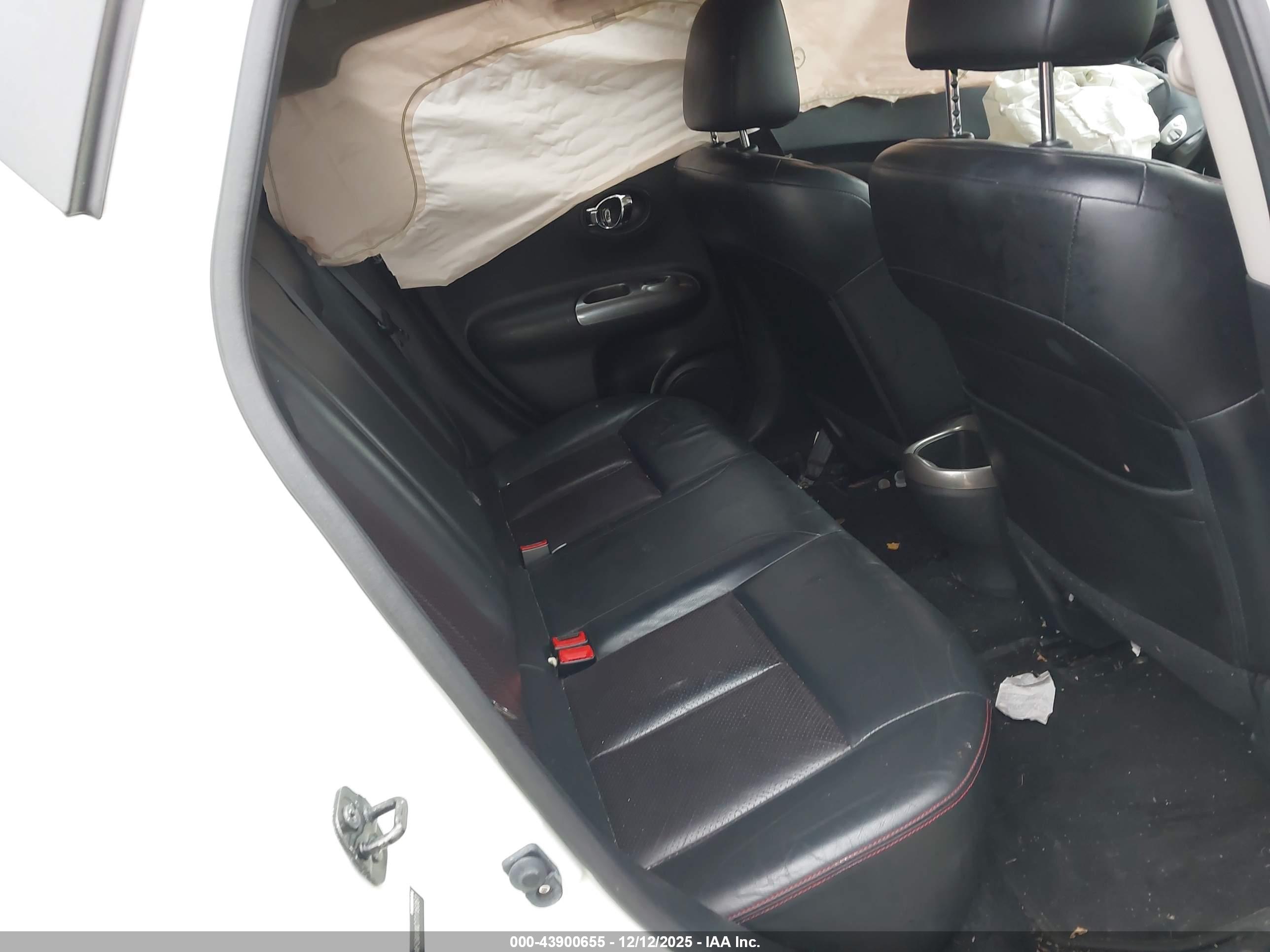 NISSAN JUKE image 8