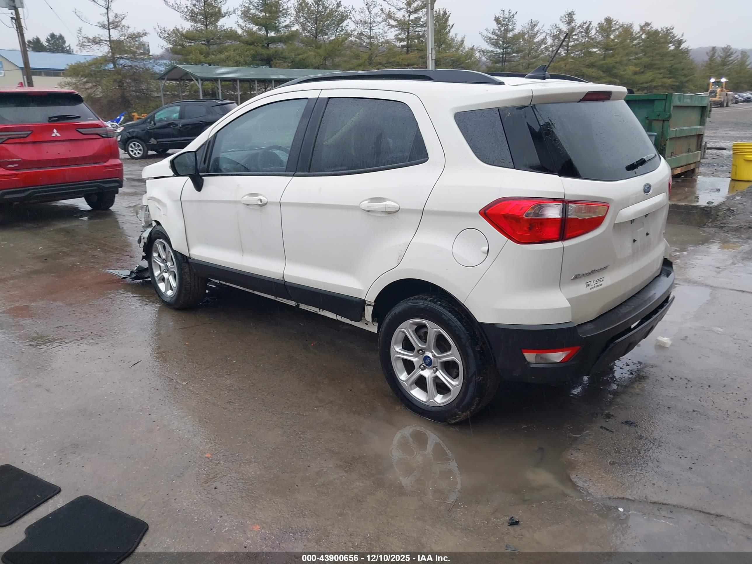 FORD ECOSPORT image 3