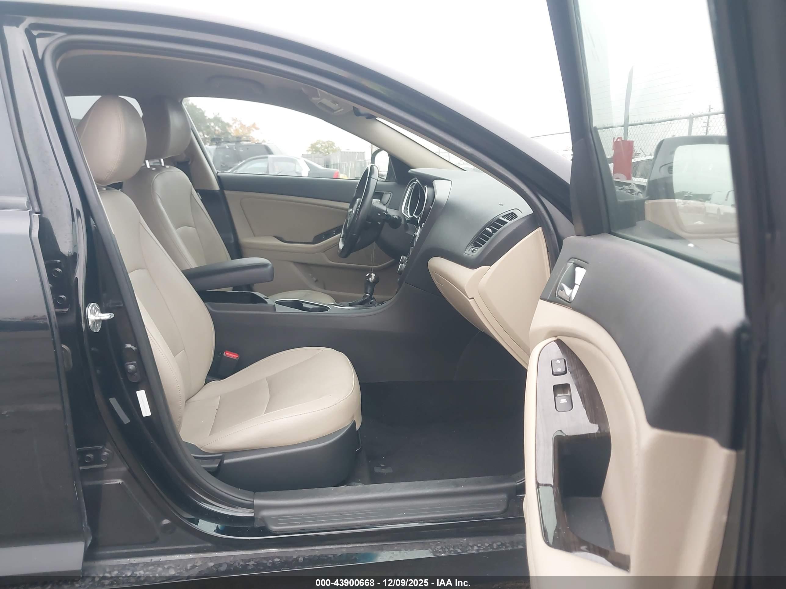 KIA OPTIMA image 5
