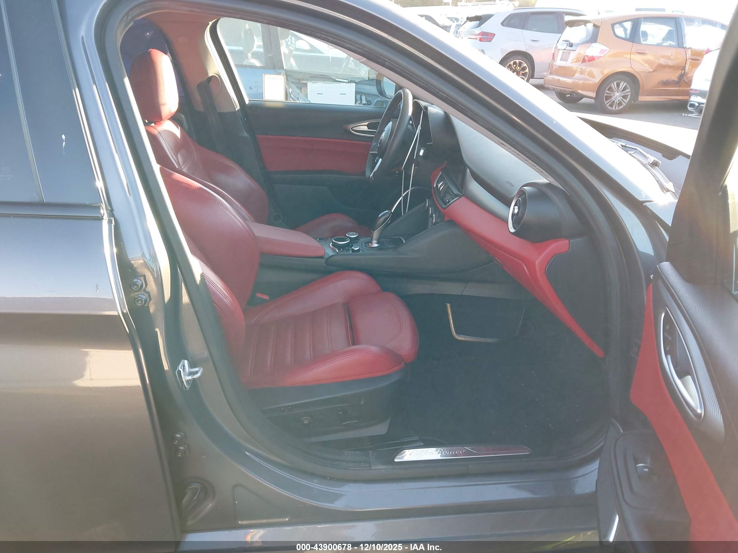 ALFA ROMEO image 5