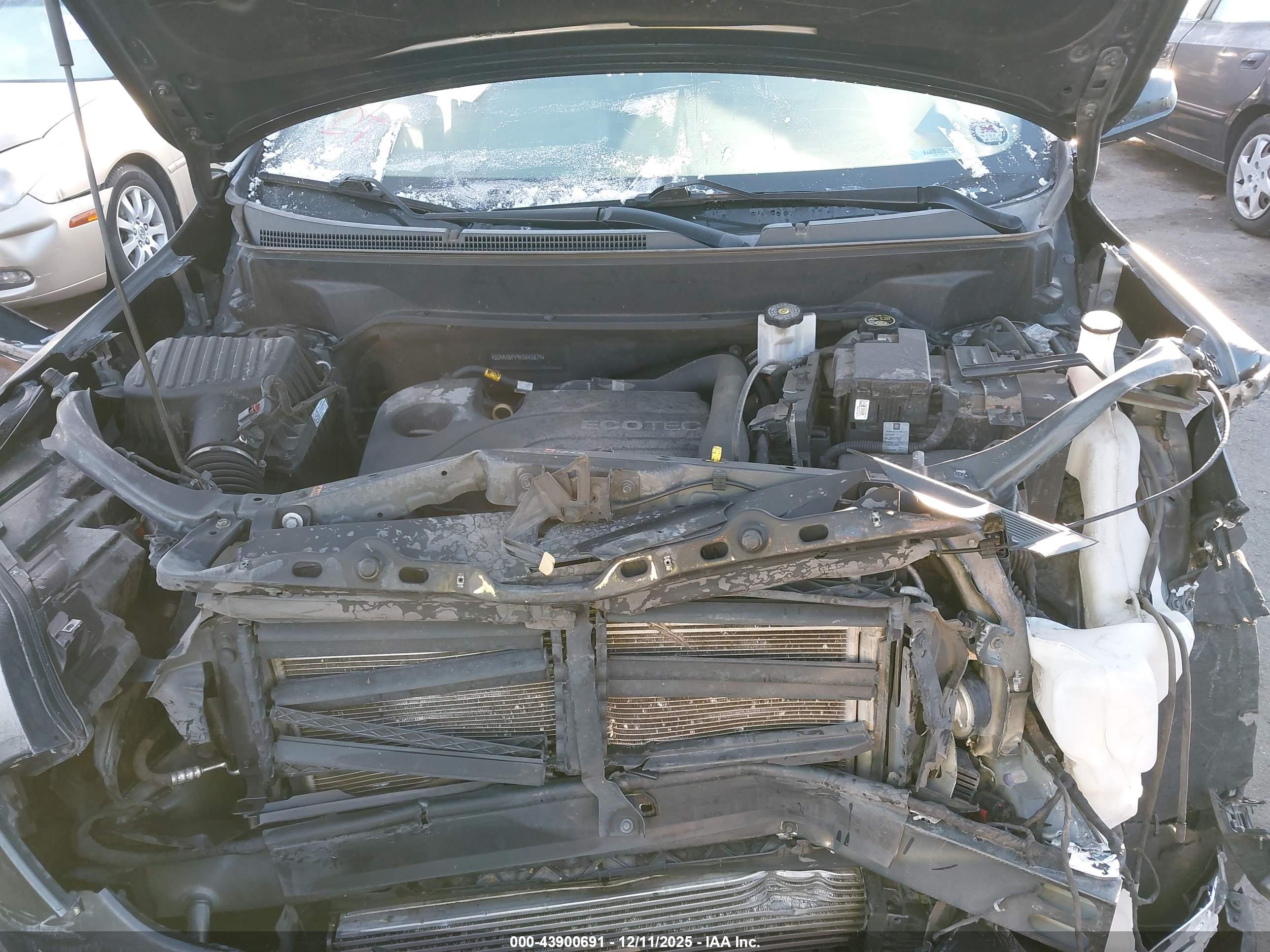 CHEVROLET EQUINOX image 10