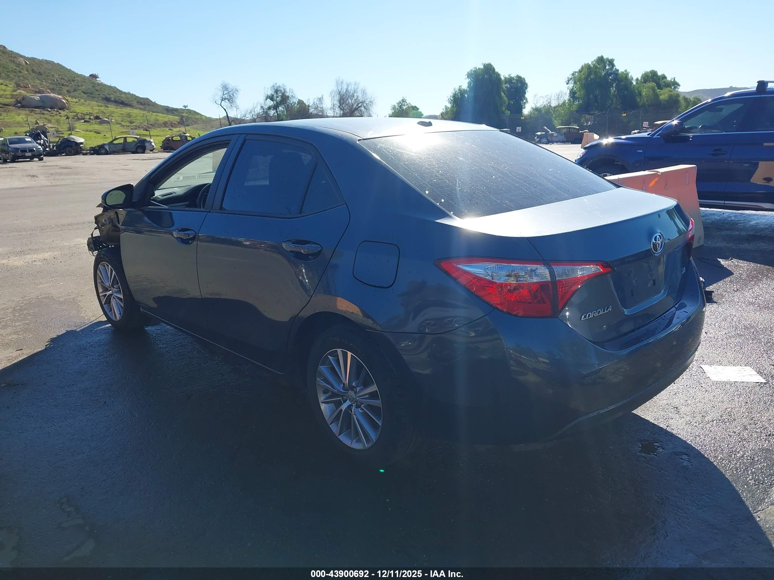 TOYOTA COROLLA image 3