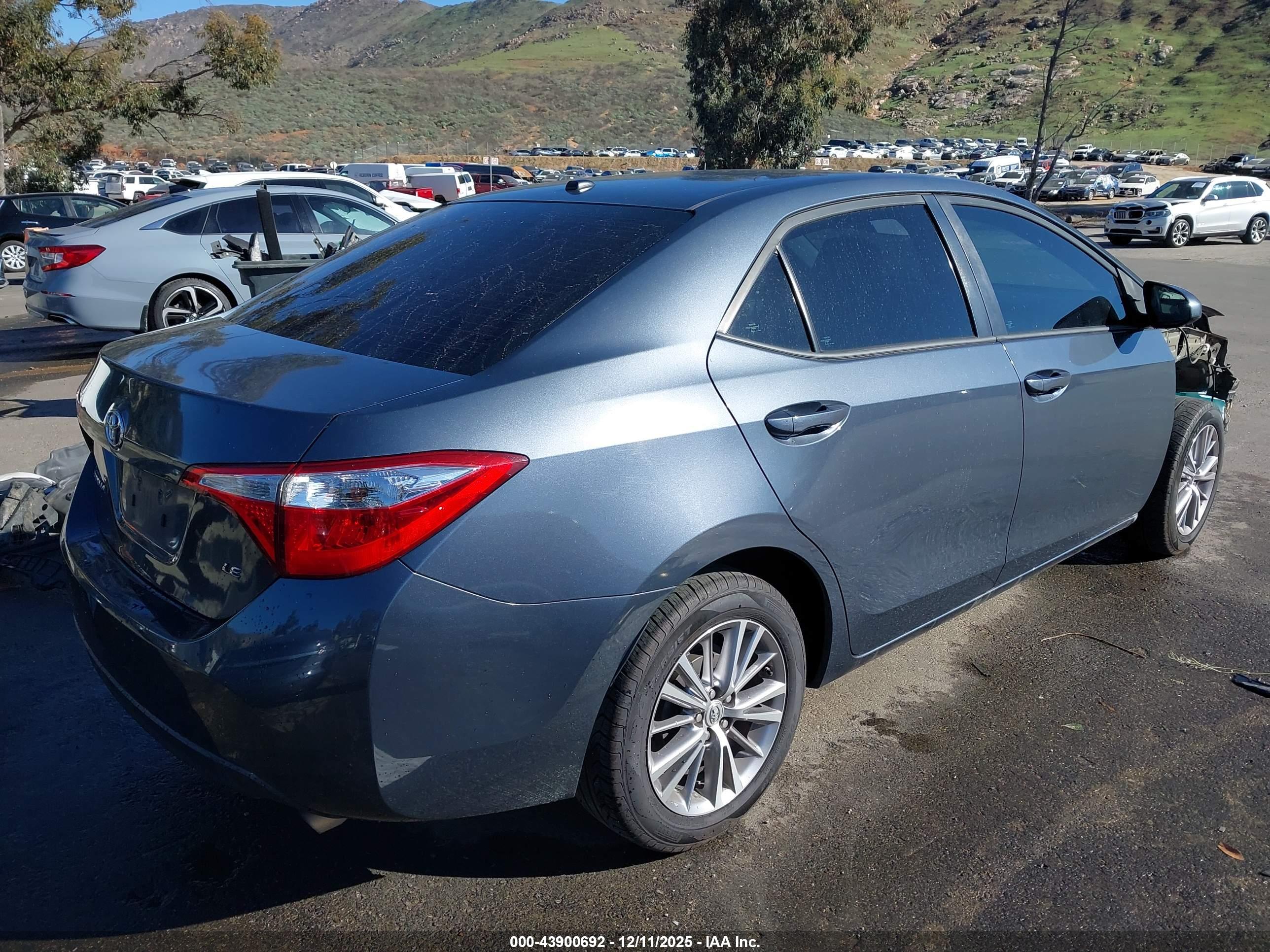 TOYOTA COROLLA image 4