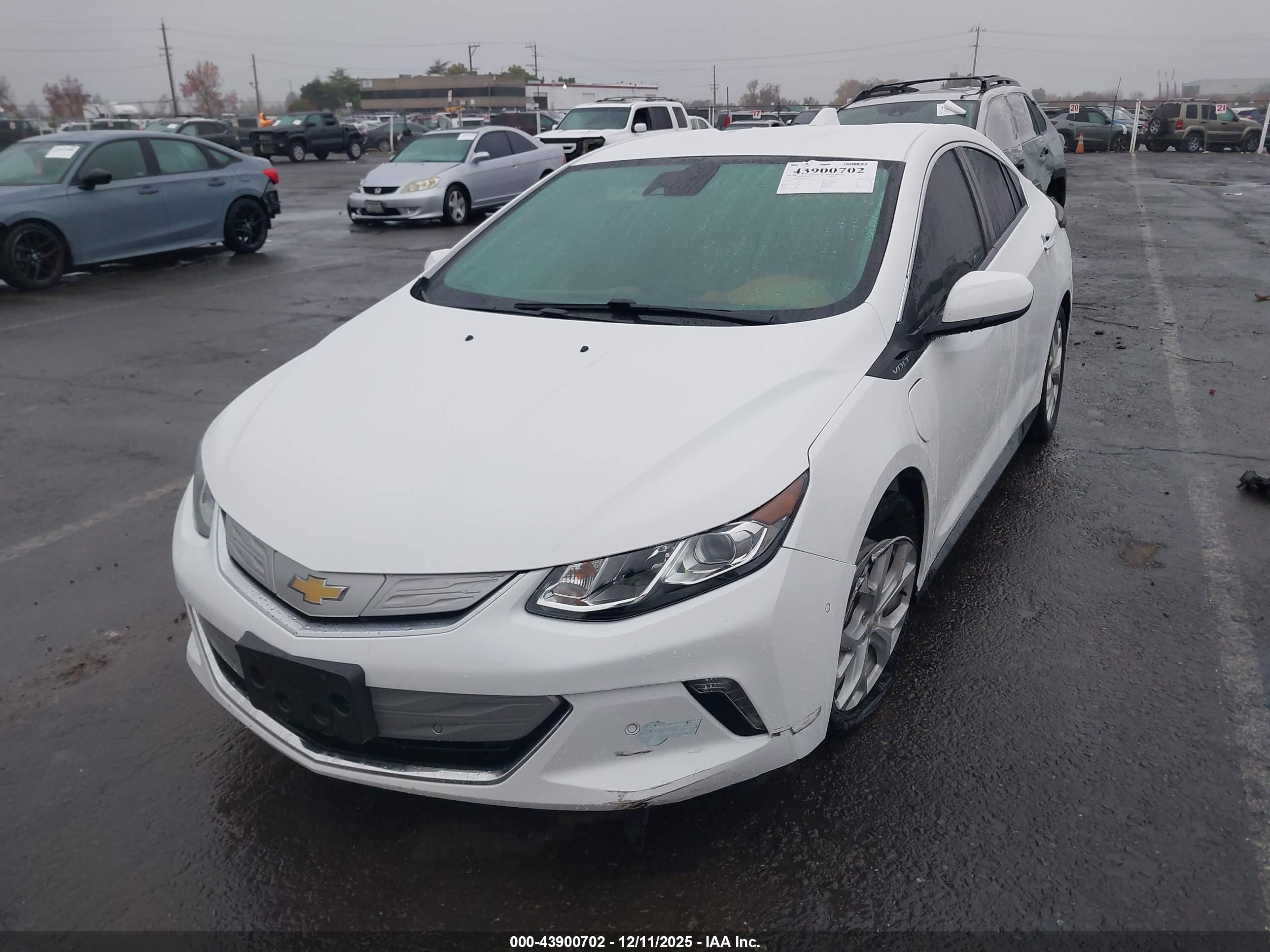 CHEVROLET VOLT image 2