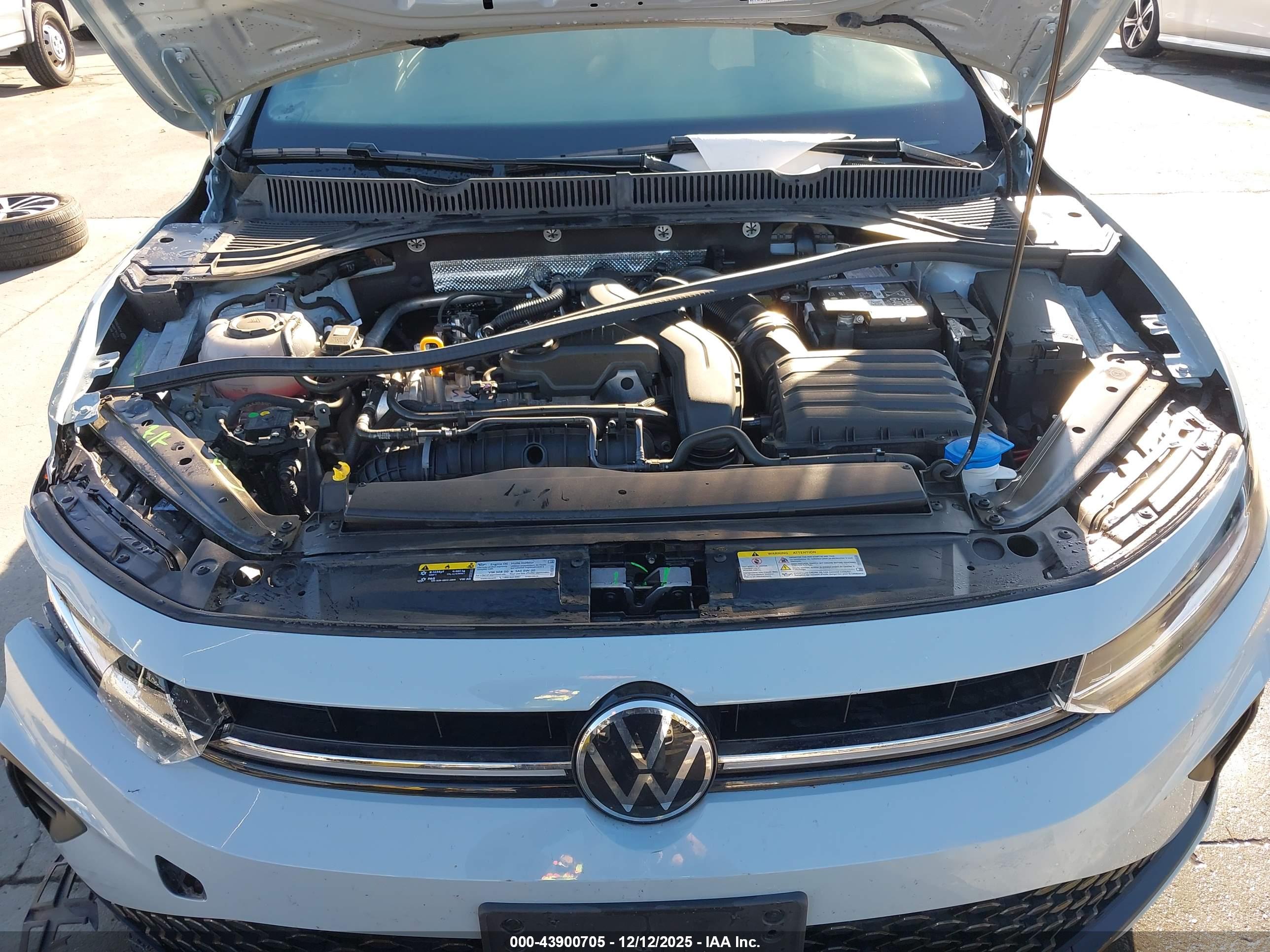 VOLKSWAGEN JETTA image 10