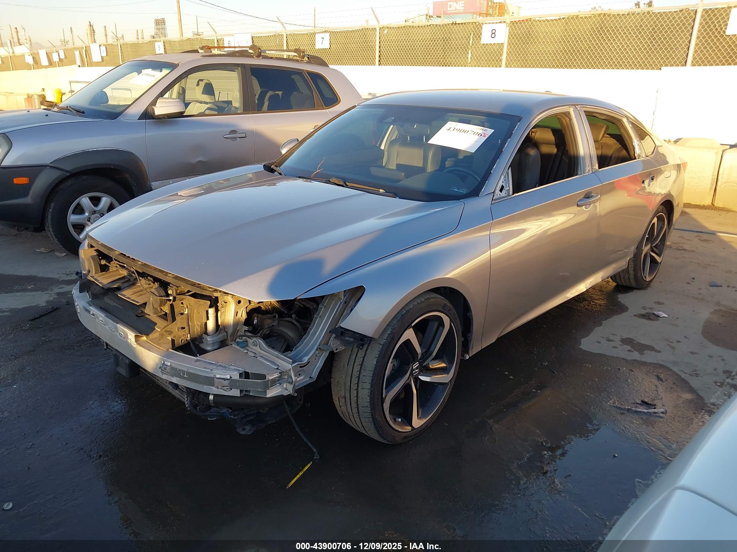 HONDA ACCORD image 2