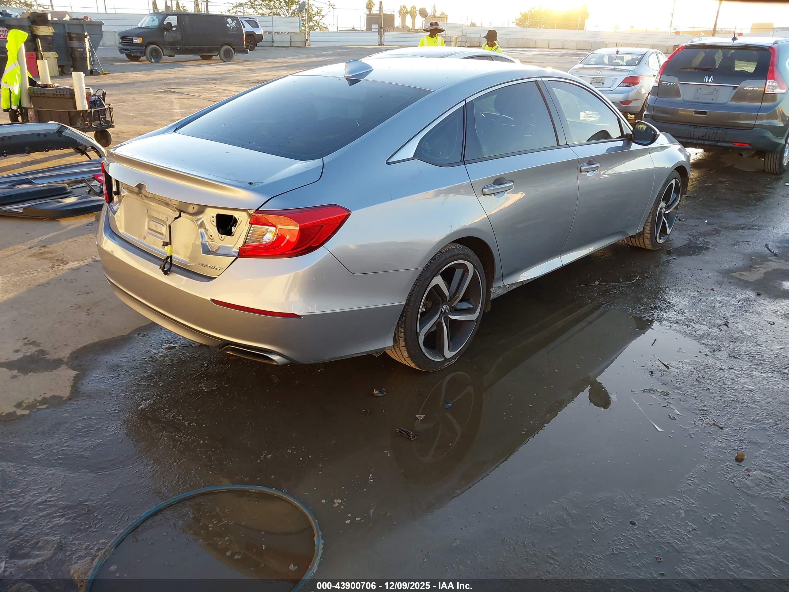 HONDA ACCORD image 4