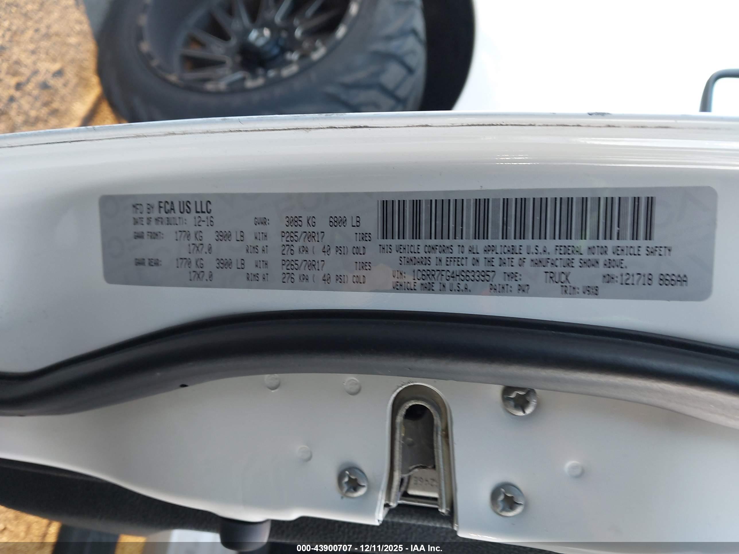 RAM 1500 image 9