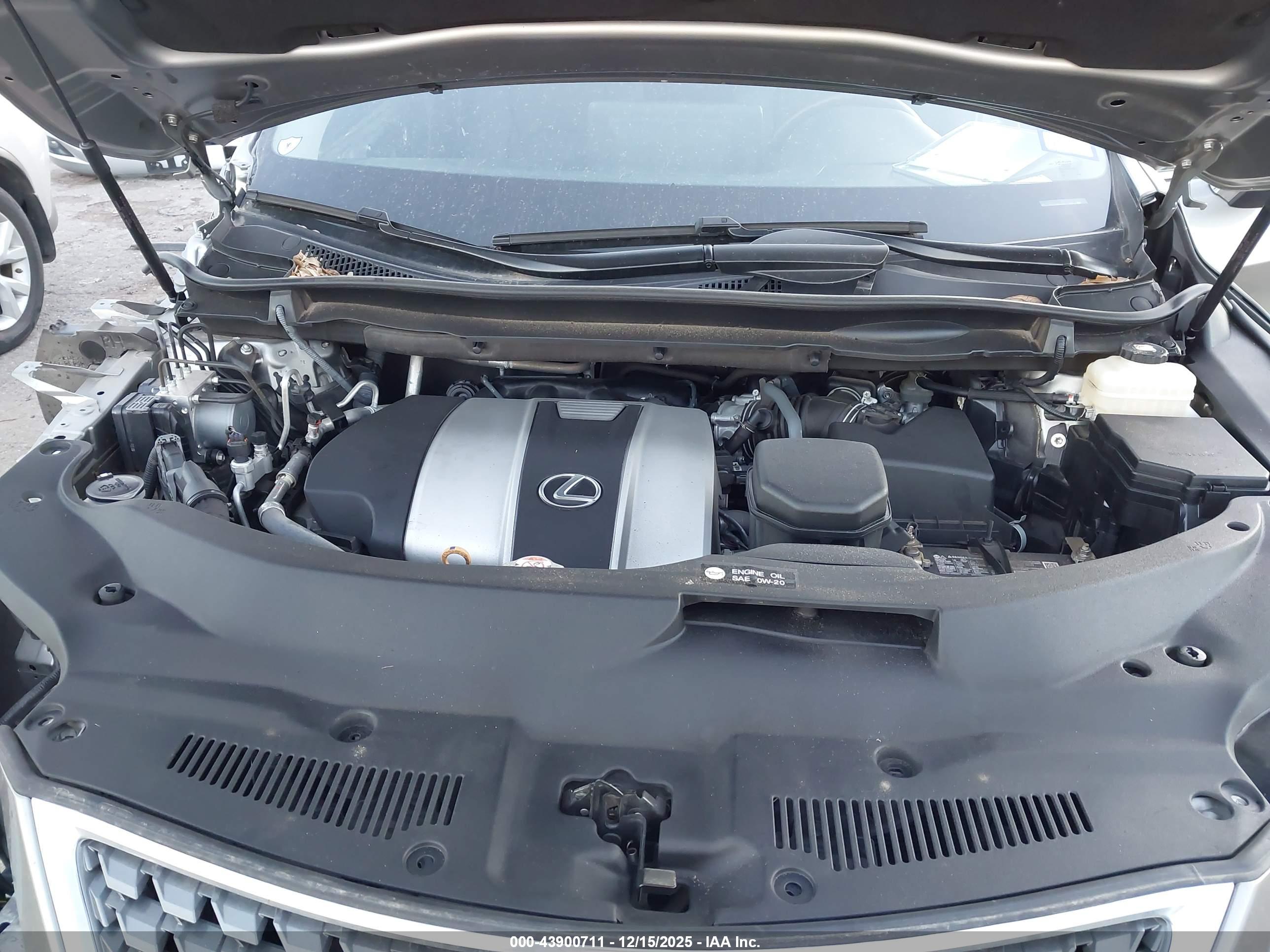 LEXUS RX image 10