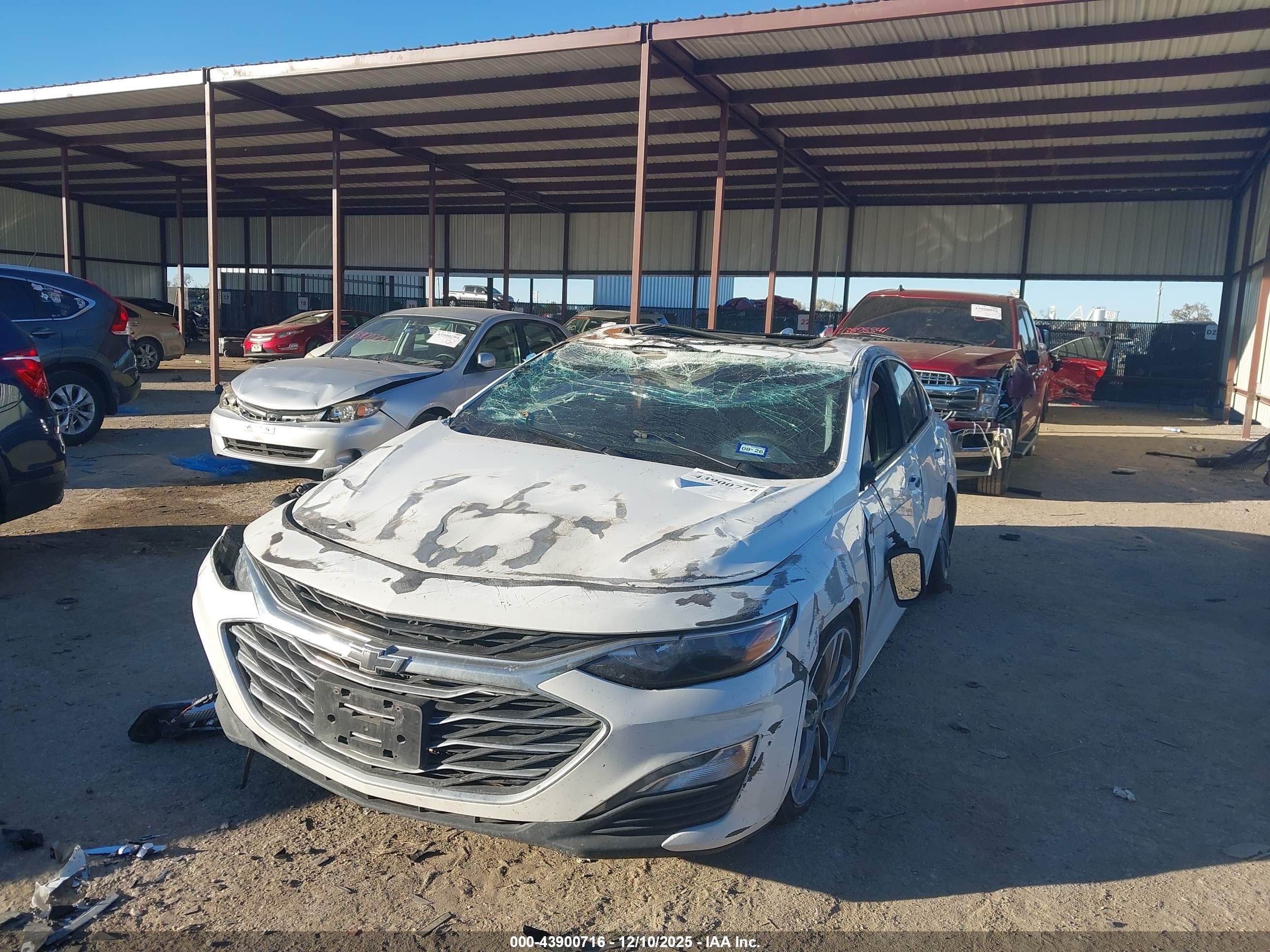CHEVROLET MALIBU image 2