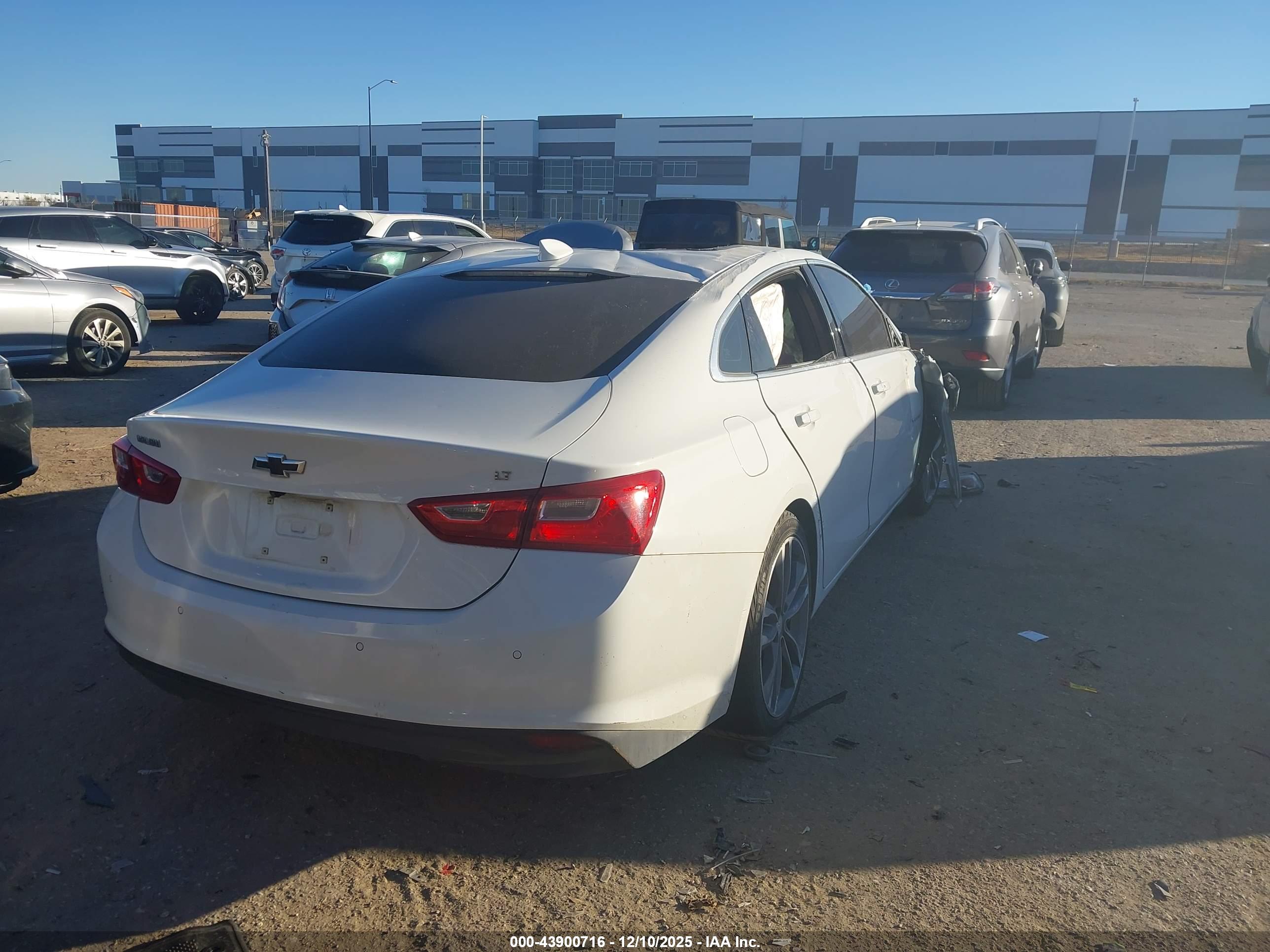 CHEVROLET MALIBU image 4