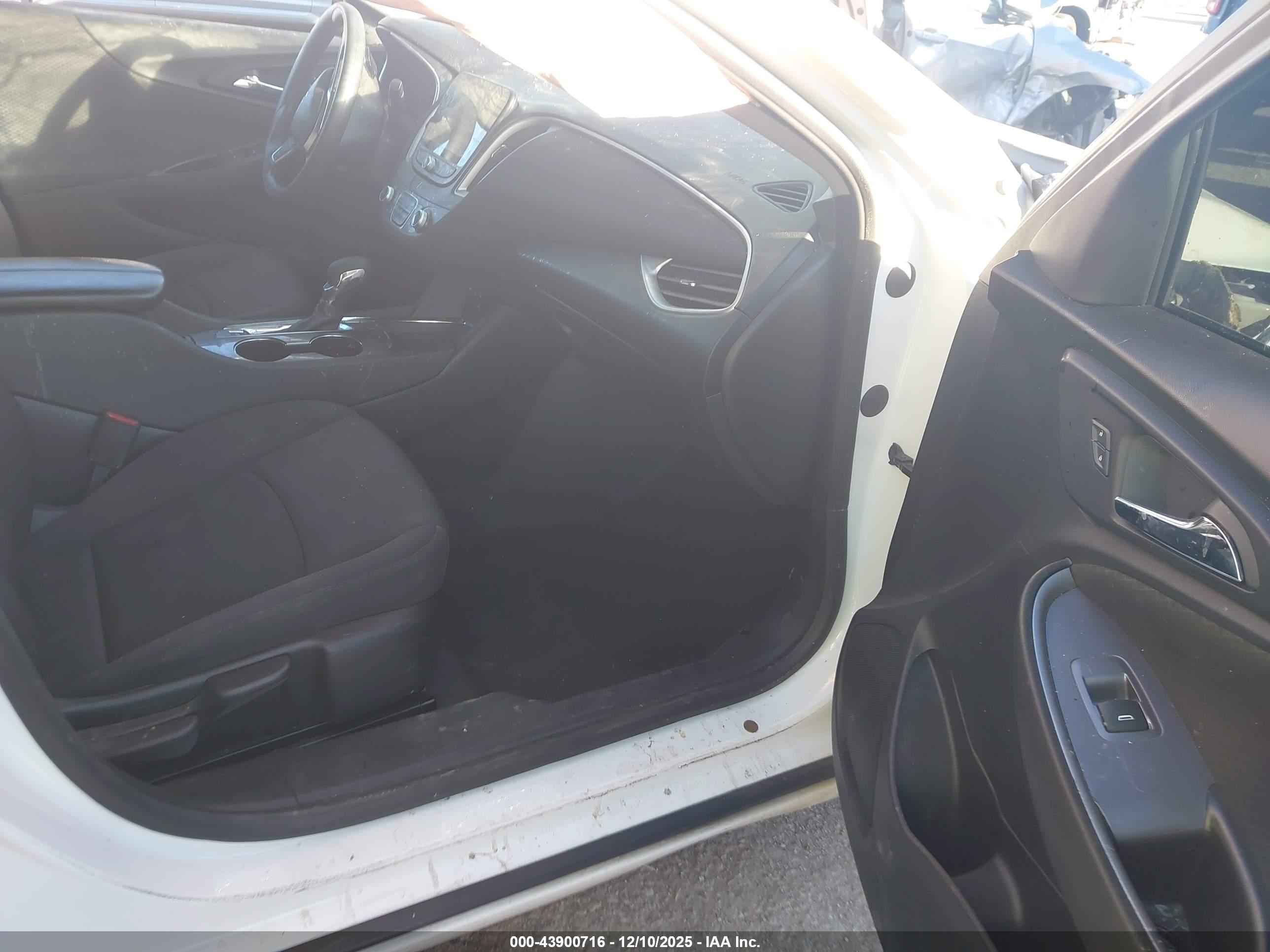 CHEVROLET MALIBU image 5