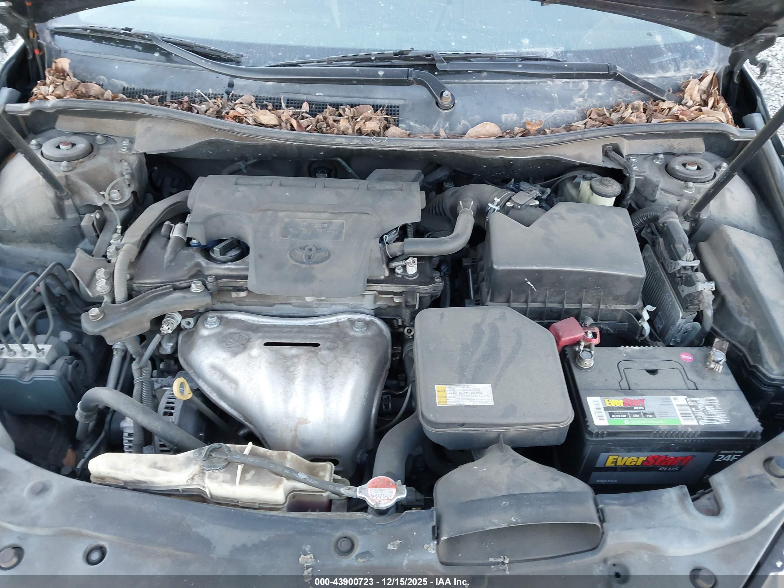 TOYOTA CAMRY image 10