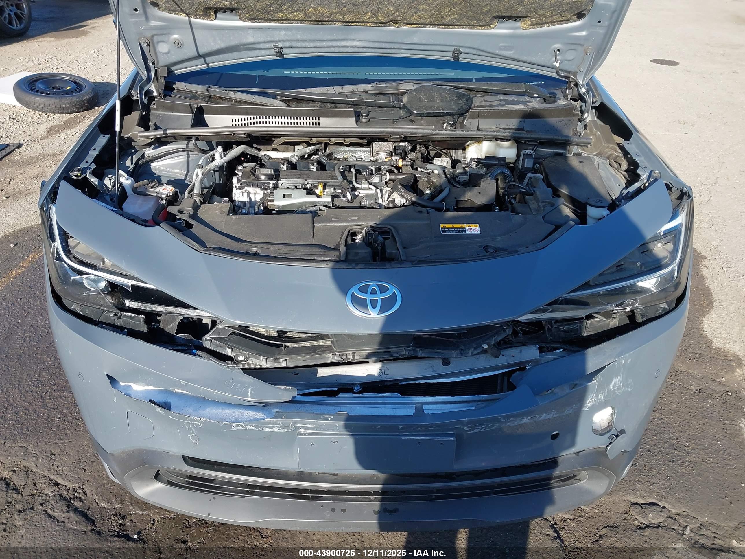 TOYOTA PRIUS image 10
