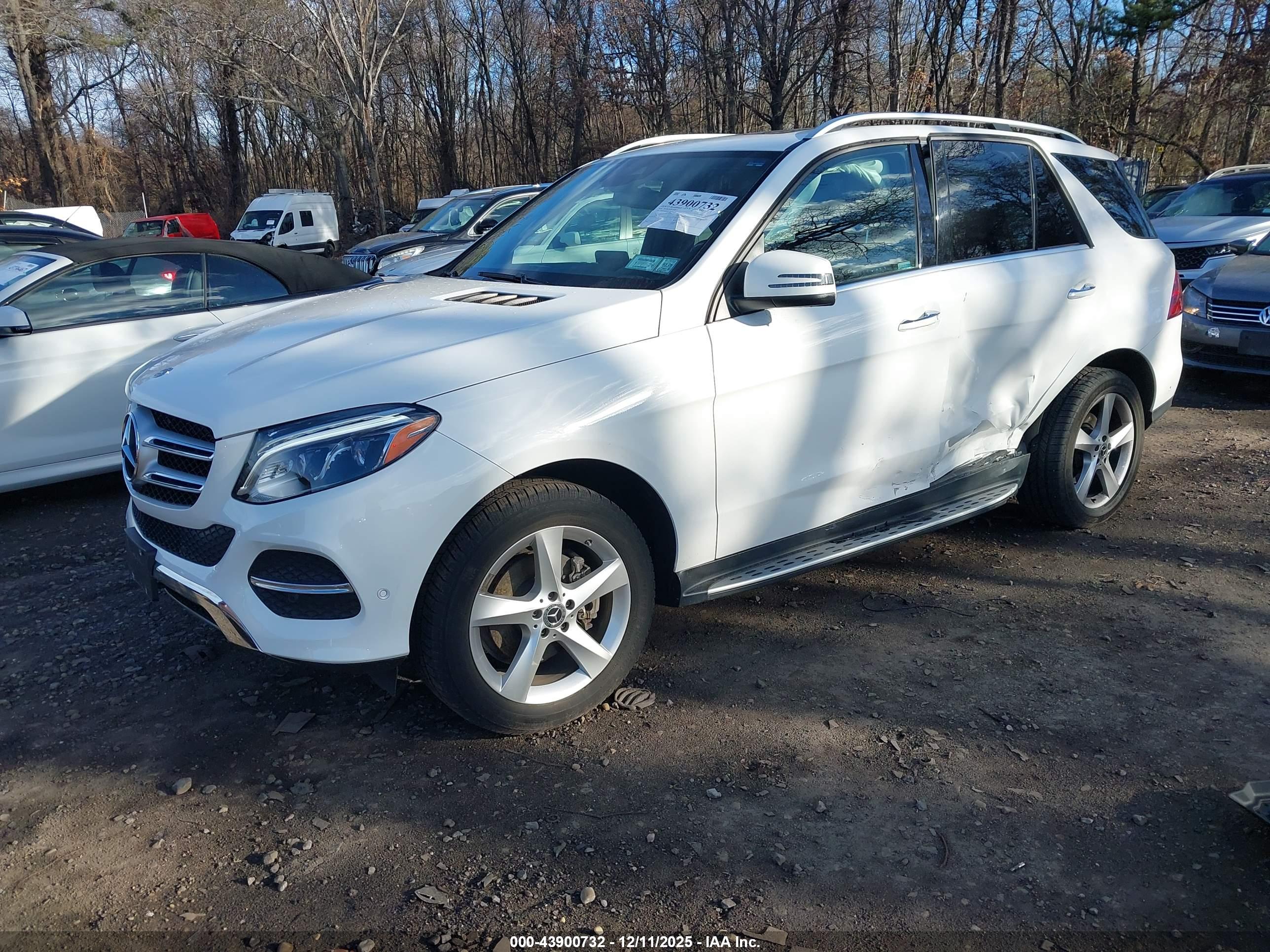 MERCEDES-BENZ GLE image 2