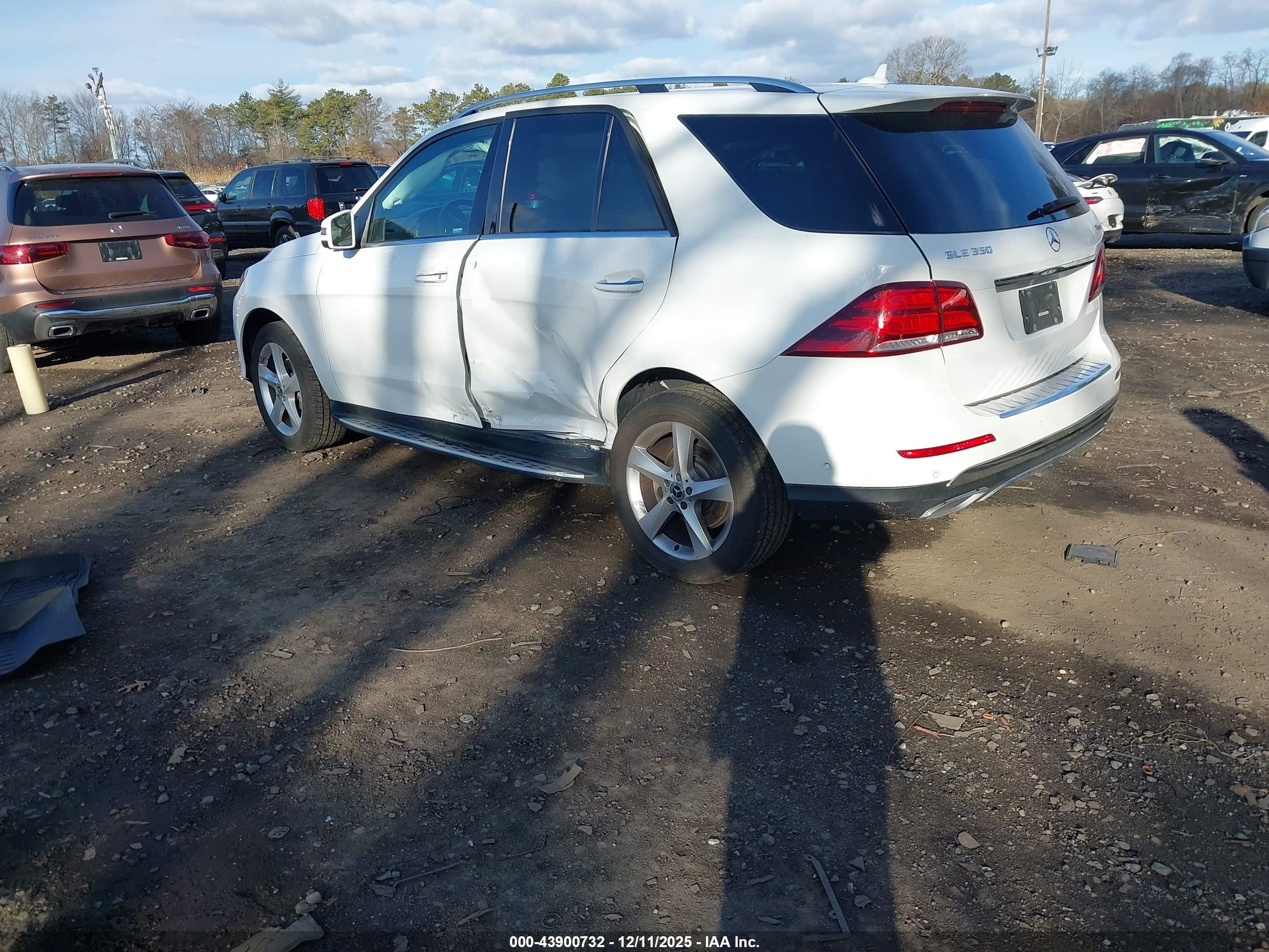 MERCEDES-BENZ GLE image 3
