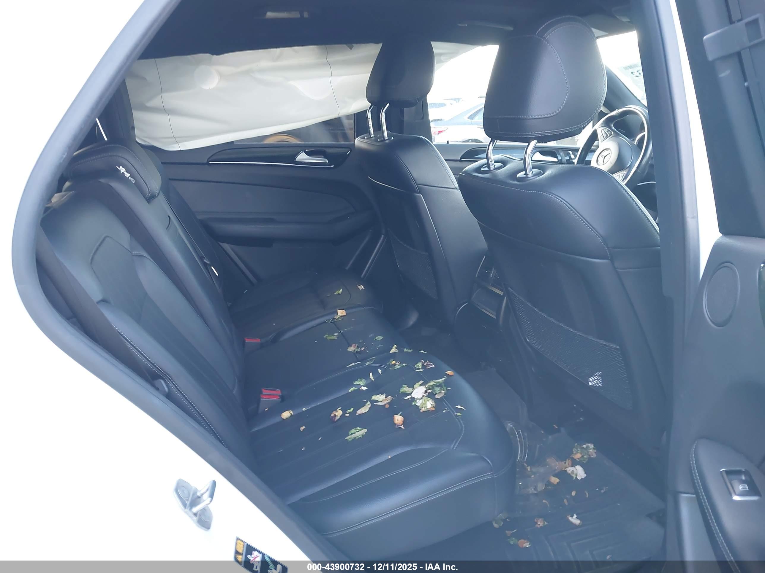 MERCEDES-BENZ GLE image 8