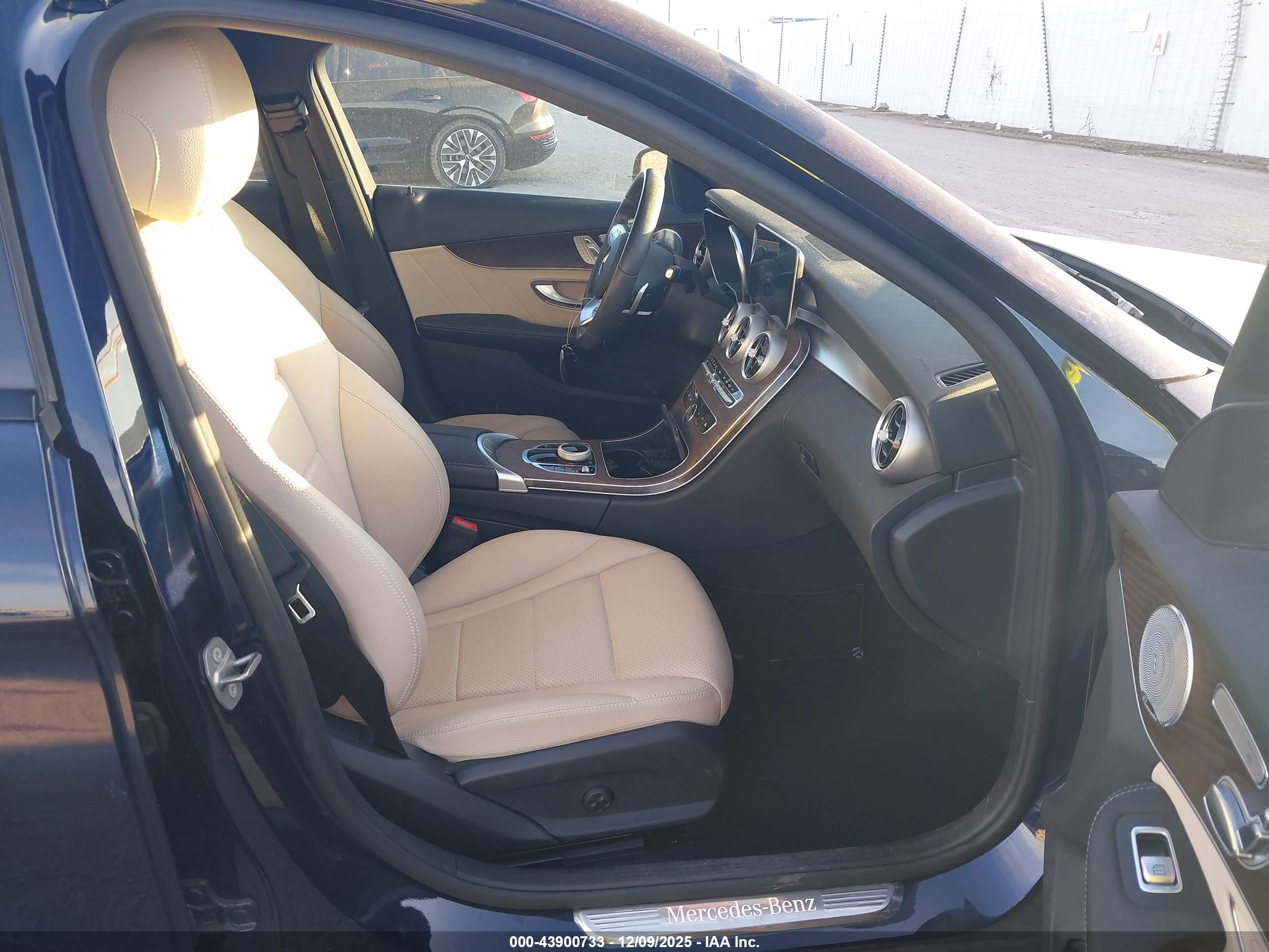 MERCEDES-BENZ C image 5