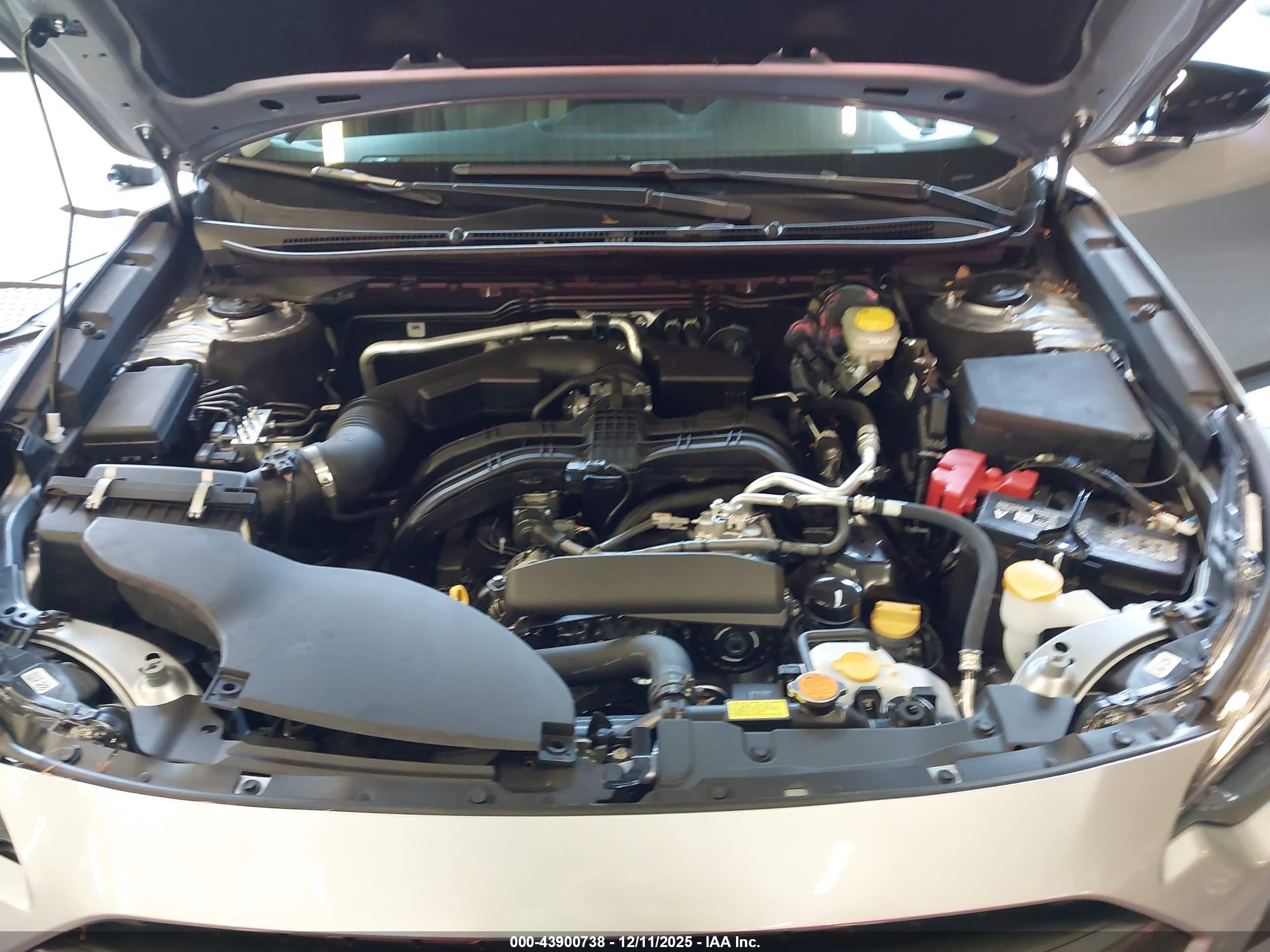 SUBARU OUTBACK image 10