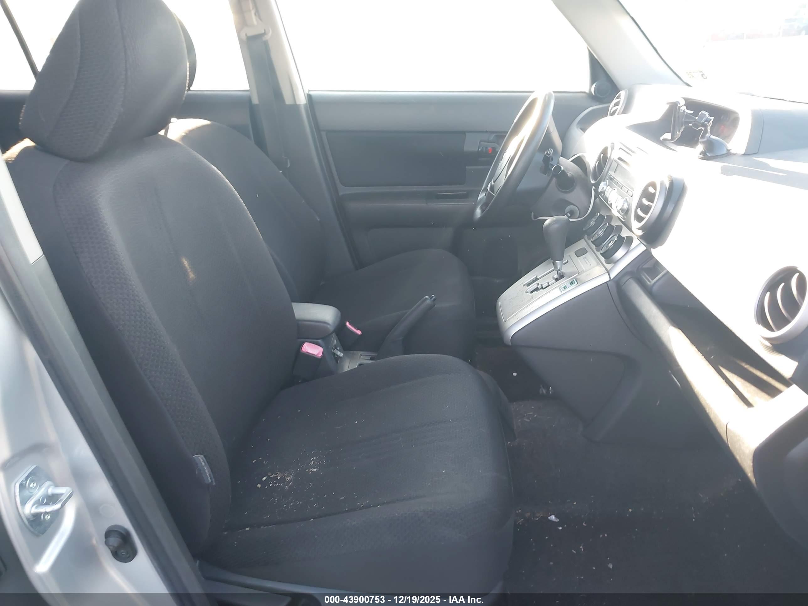 SCION XB image 5