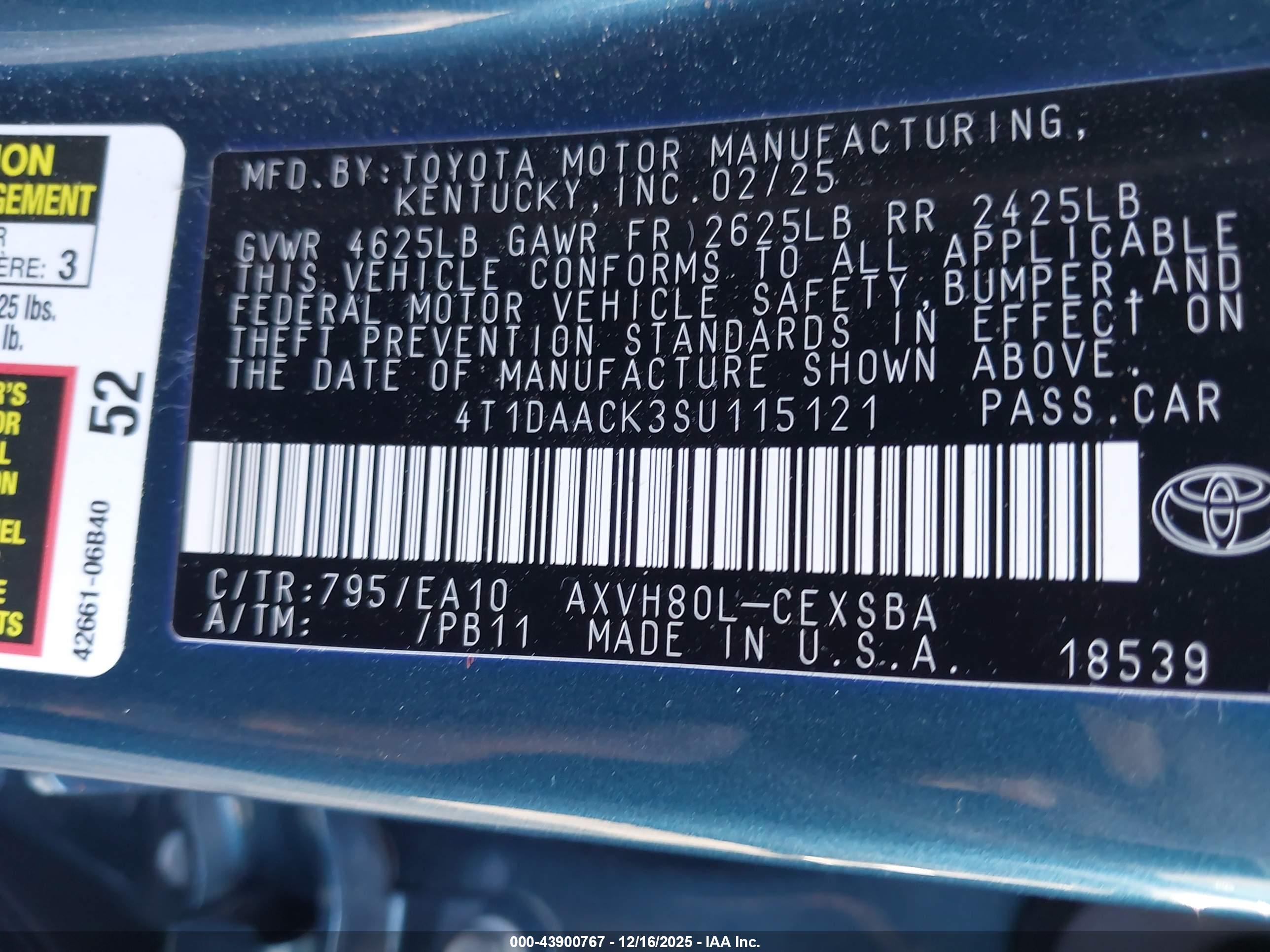 TOYOTA CAMRY image 9