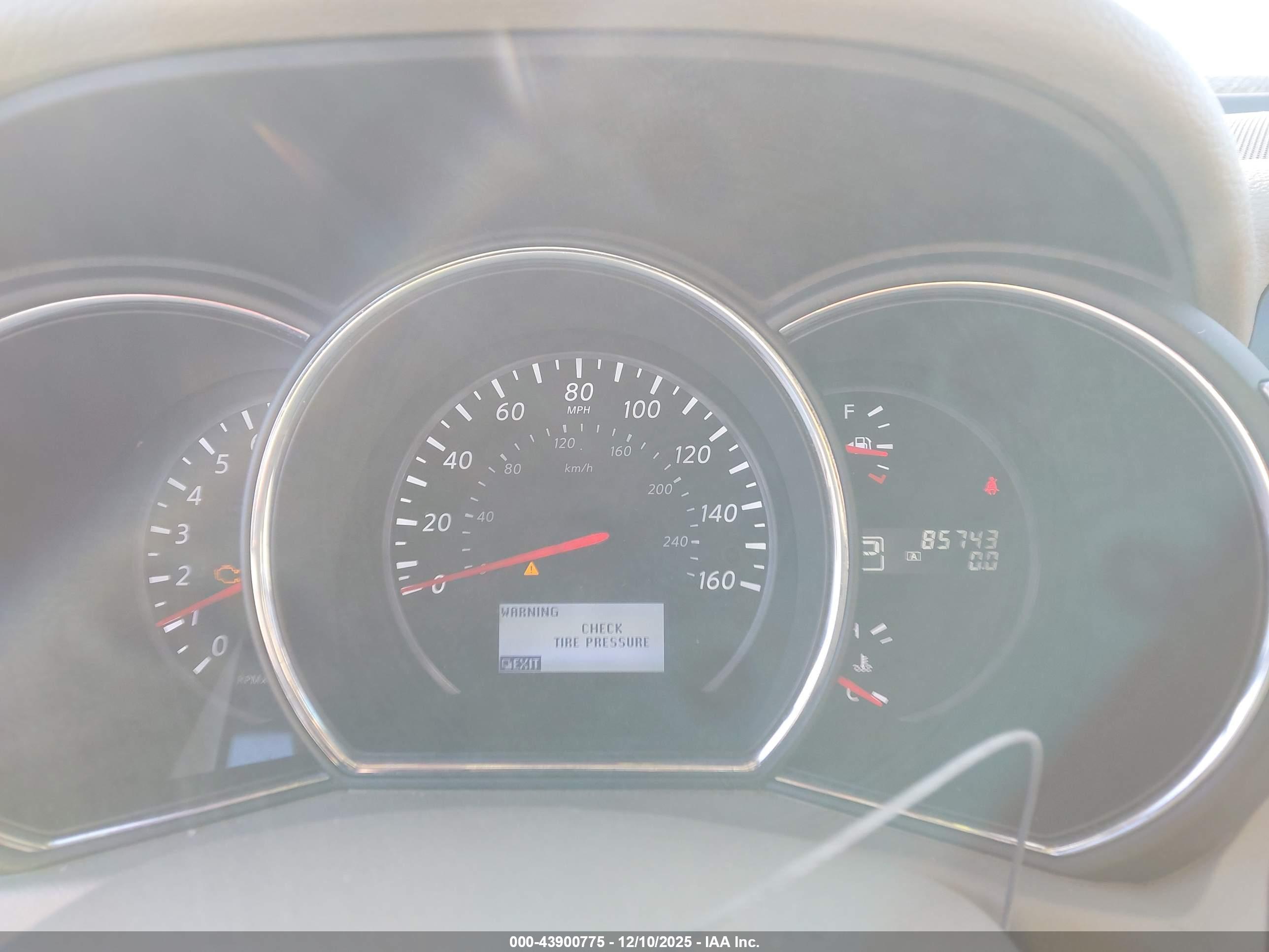 NISSAN MURANO image 7