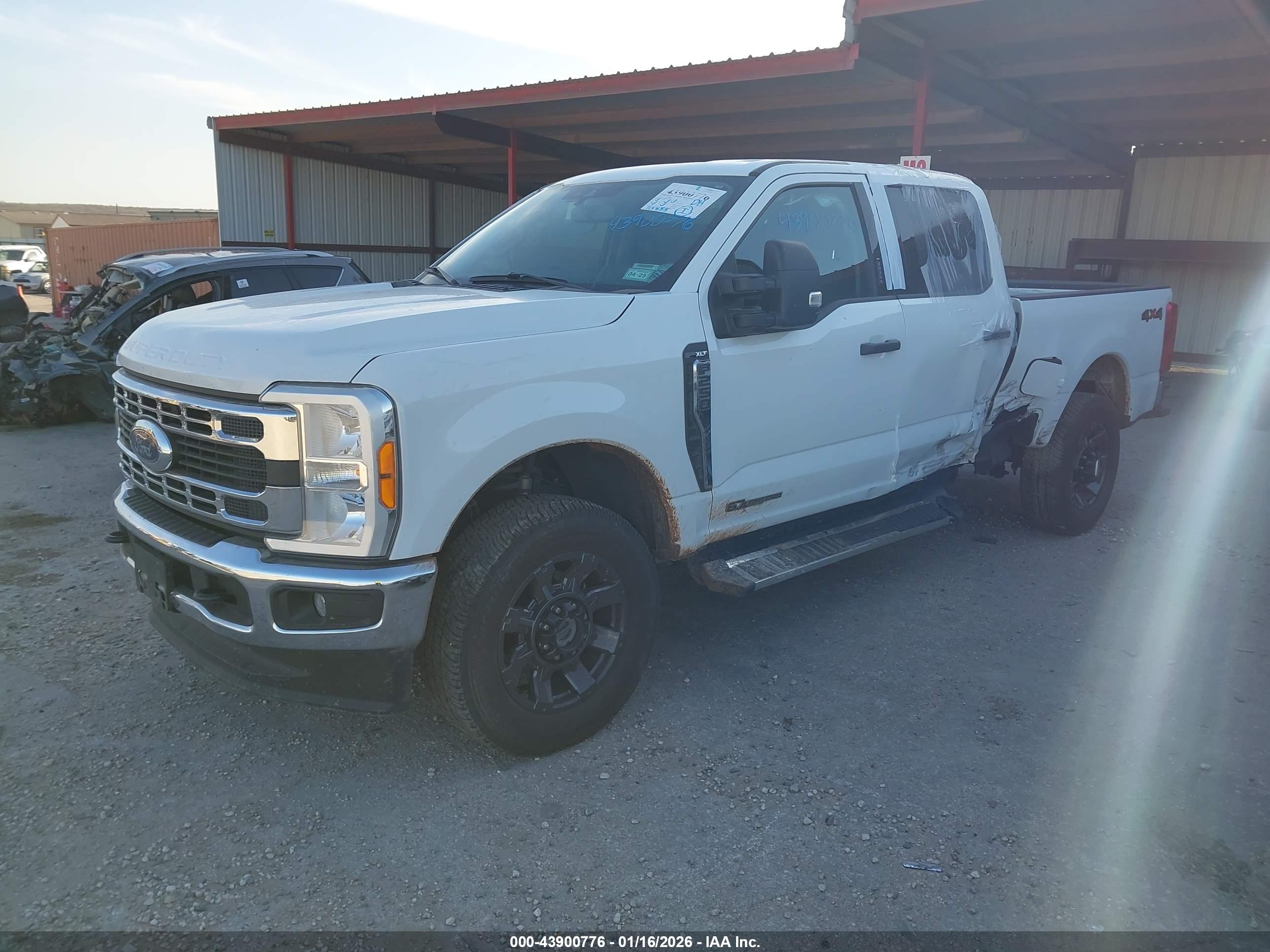 FORD F-250 image 2