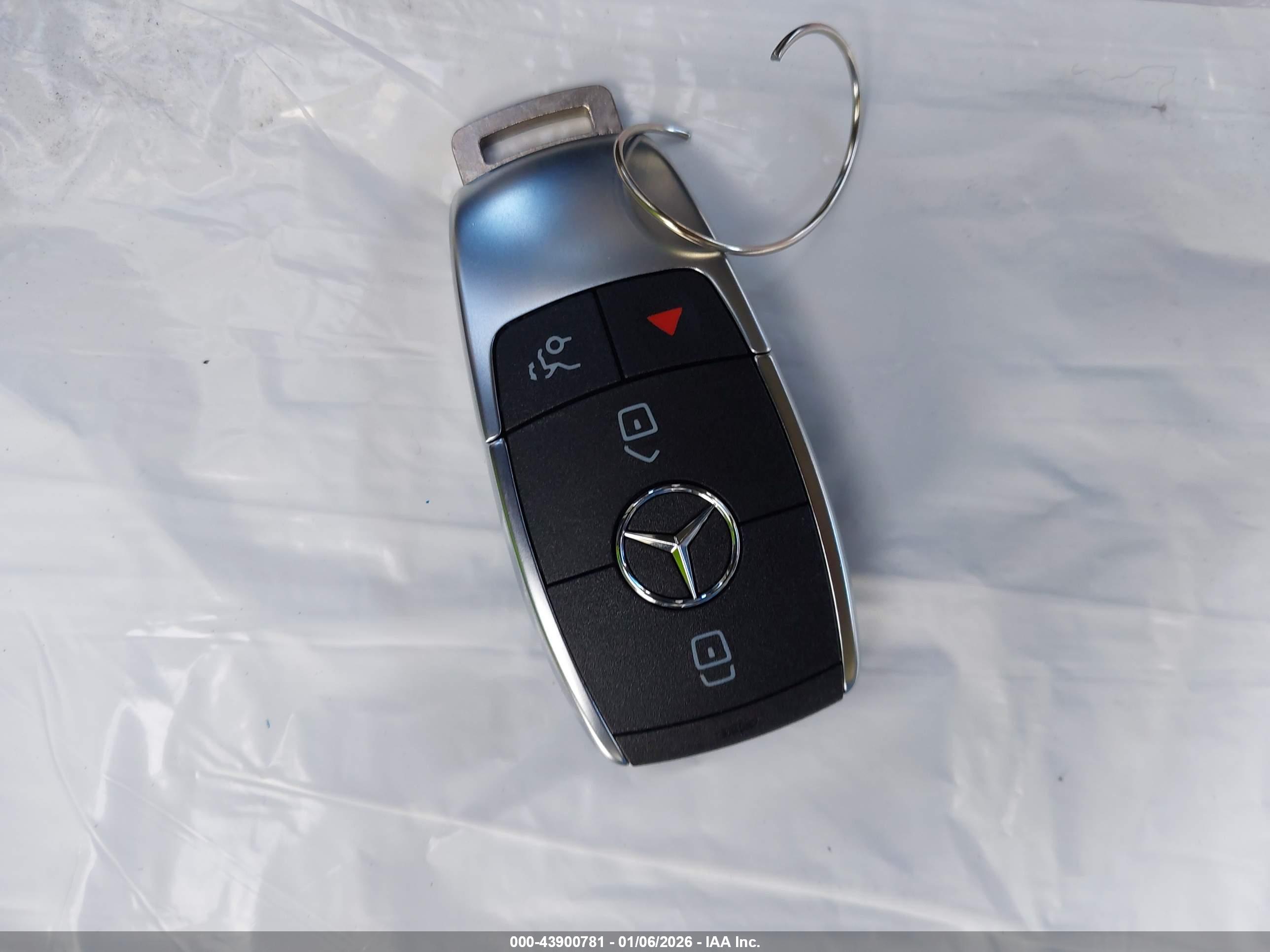 MERCEDES-BENZ C image 11