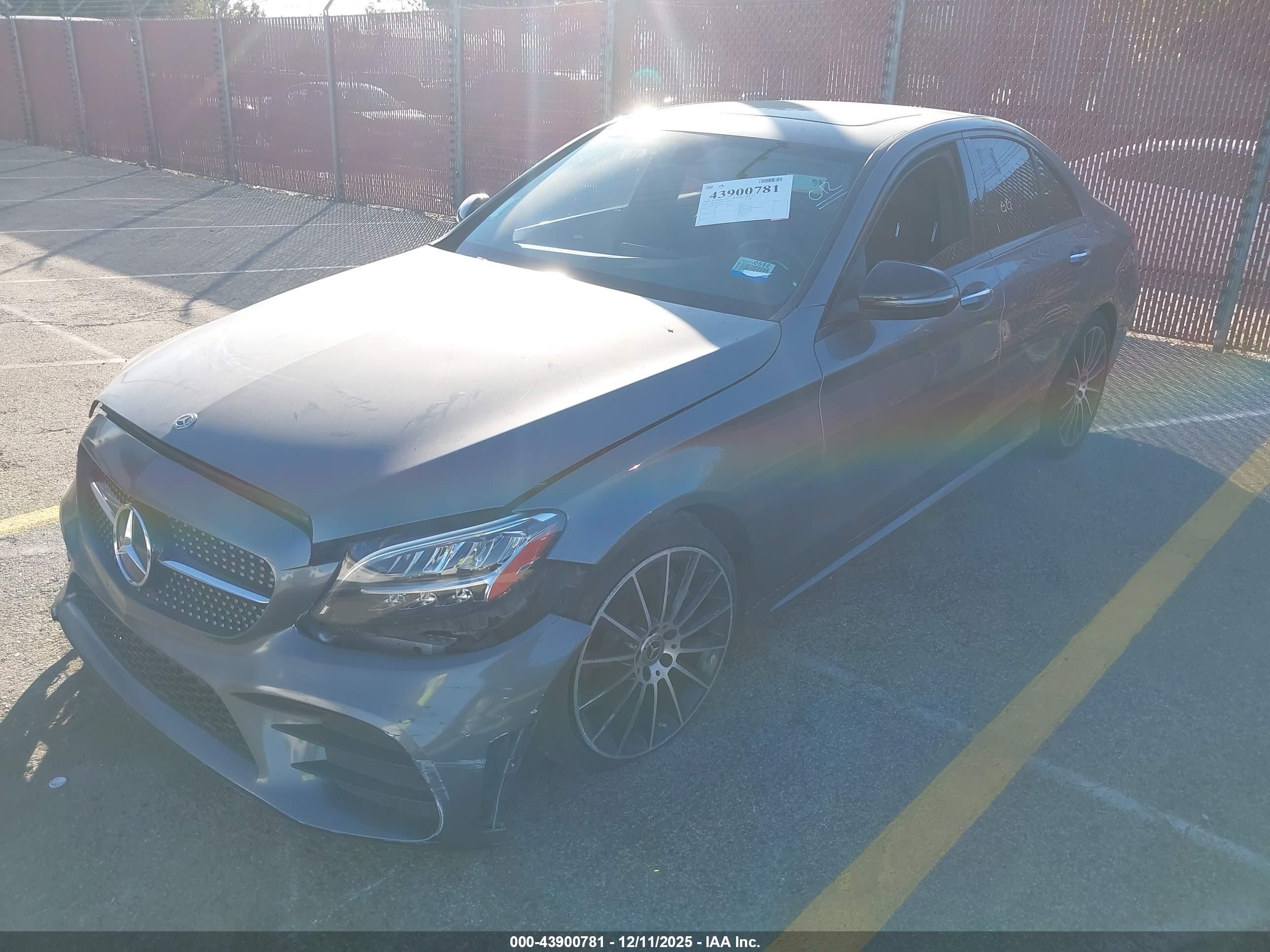 MERCEDES-BENZ C image 2