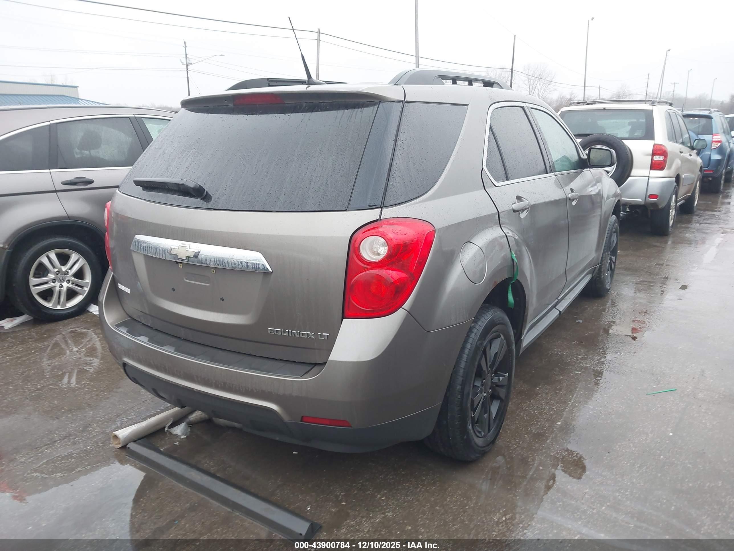 CHEVROLET EQUINOX image 4
