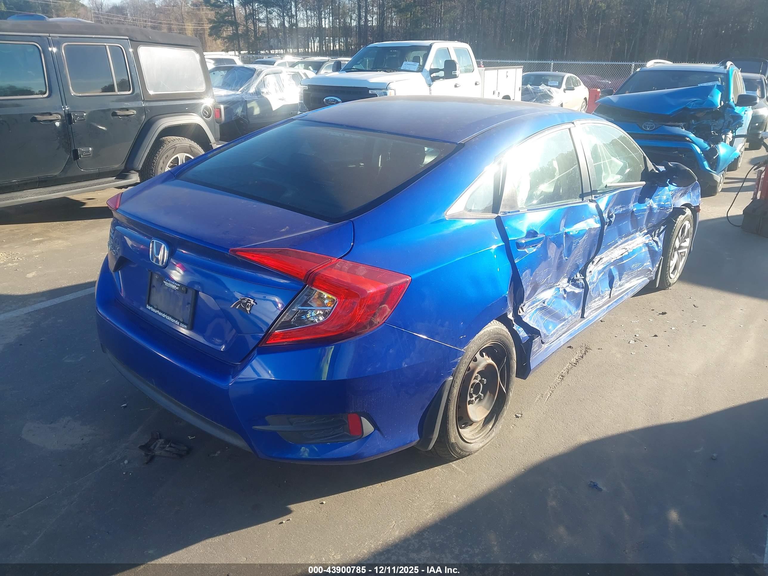 HONDA CIVIC image 4
