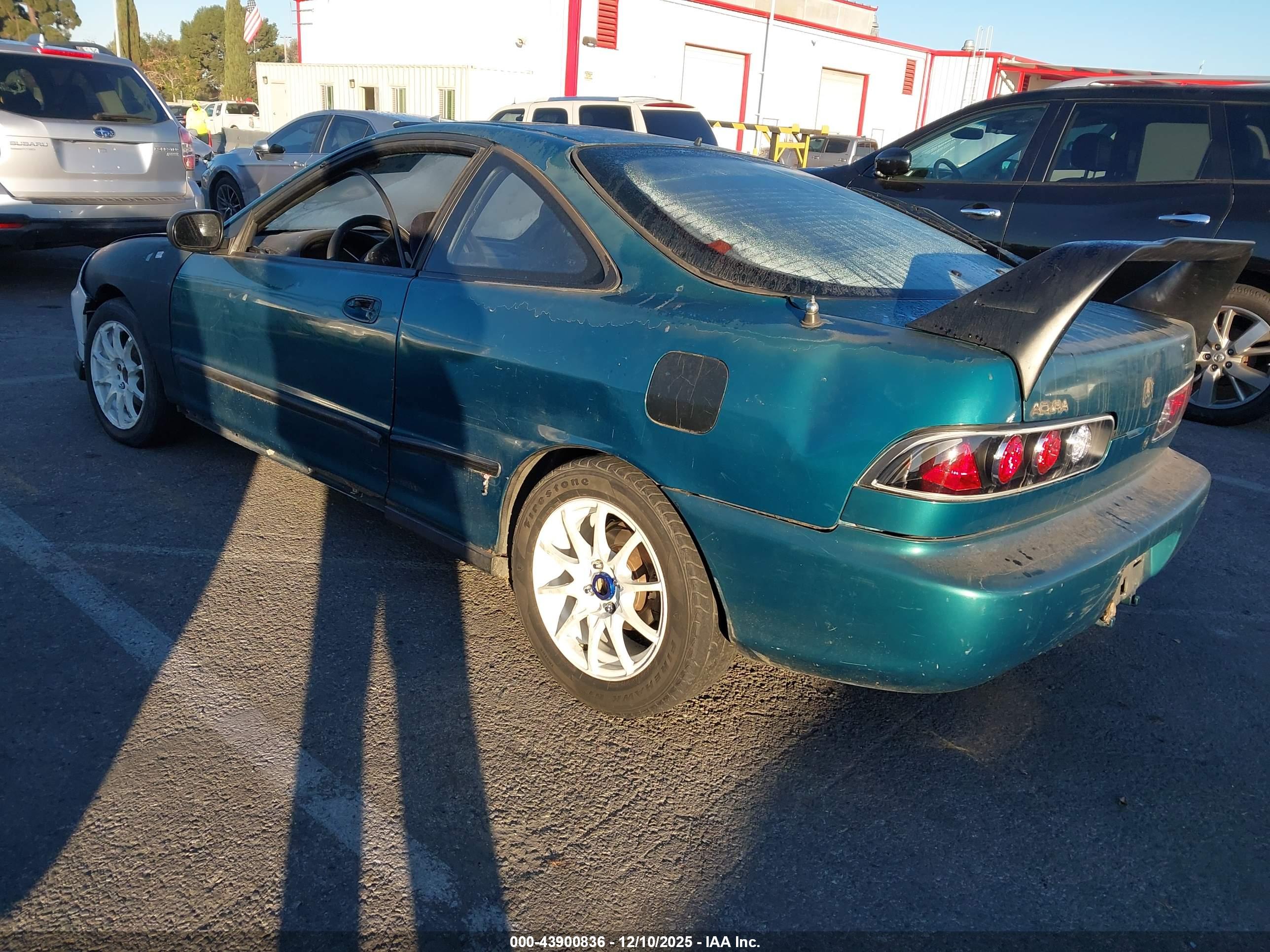 ACURA INTEGRA image 3