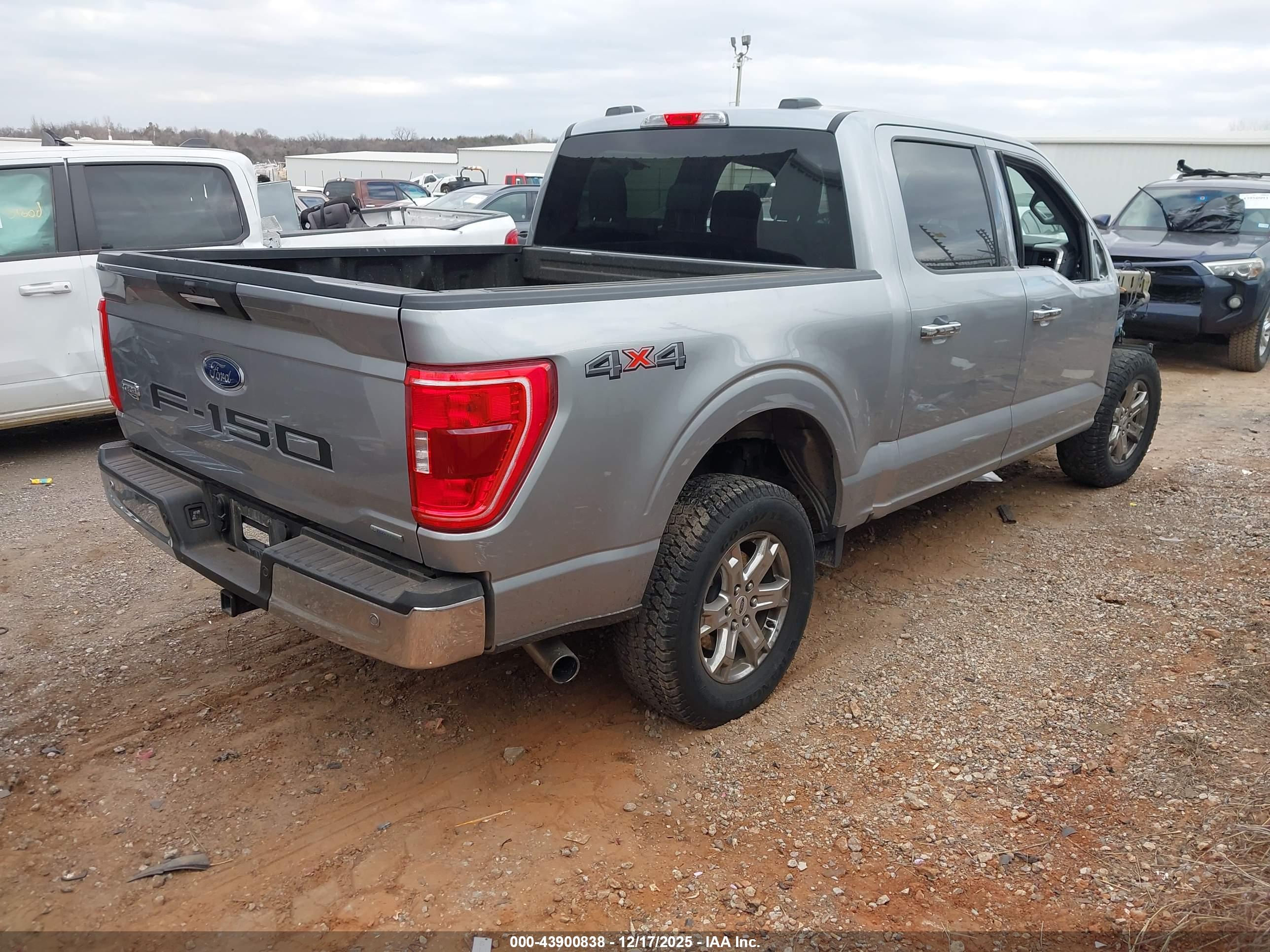 FORD F-150 image 4