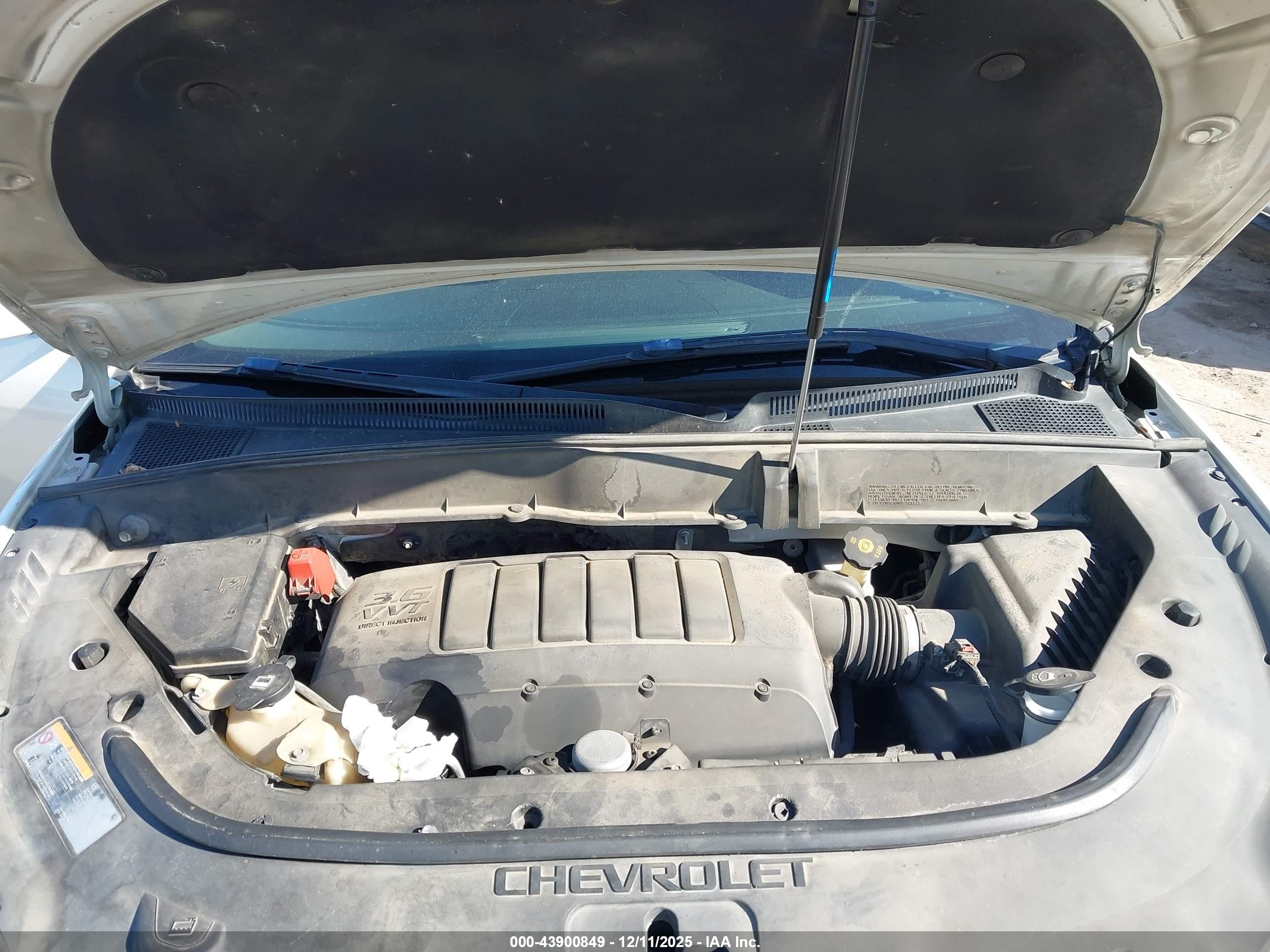 CHEVROLET TRAVERSE image 10