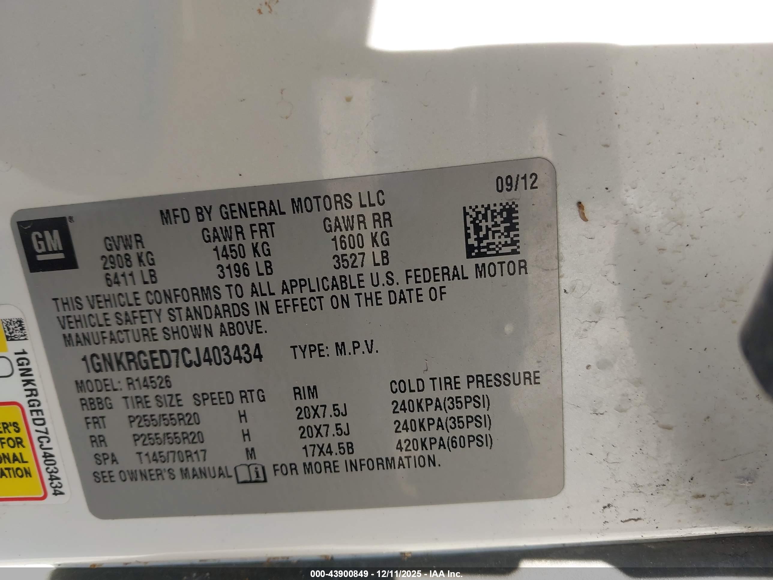 CHEVROLET TRAVERSE image 9