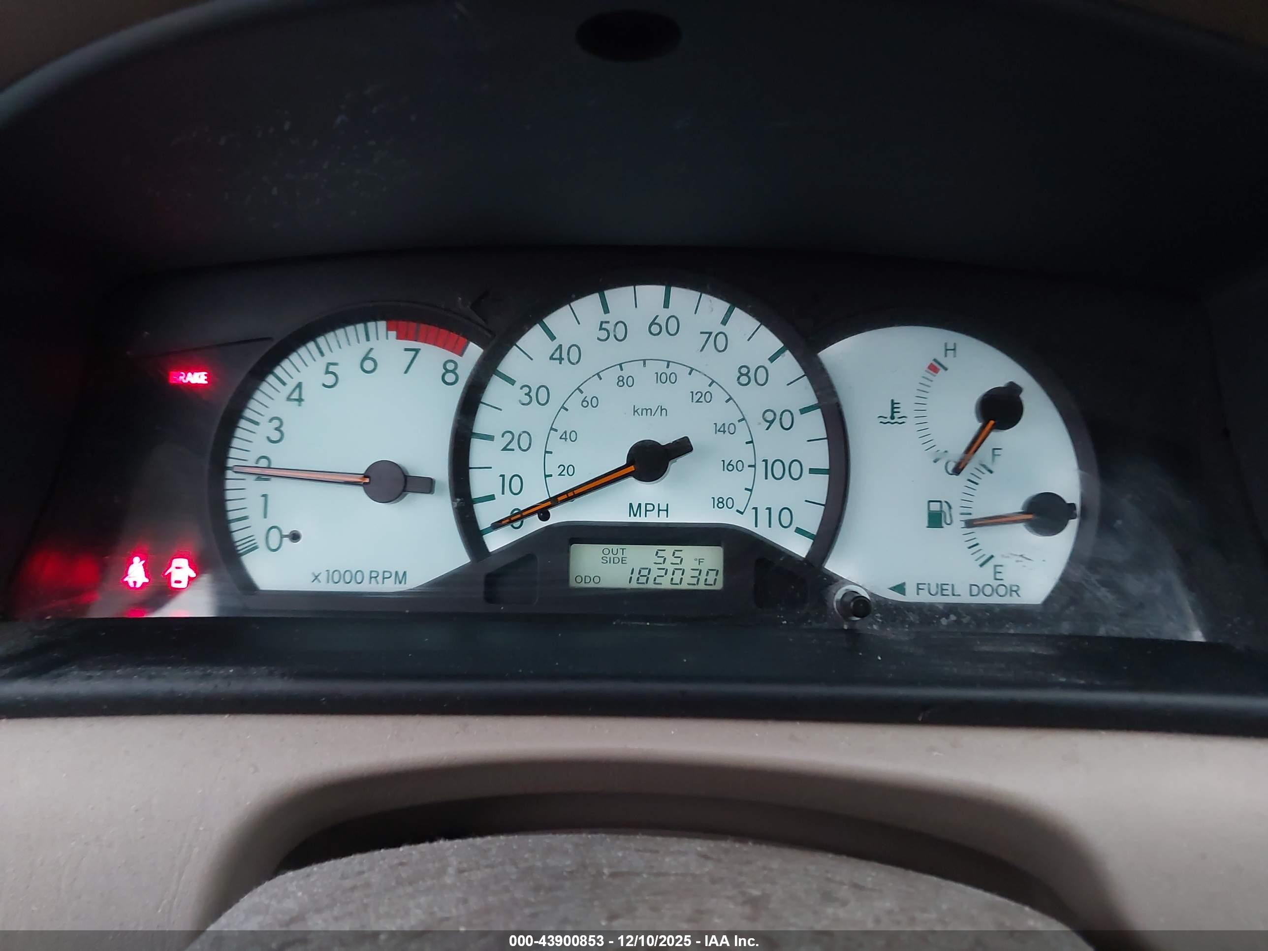 TOYOTA COROLLA image 7