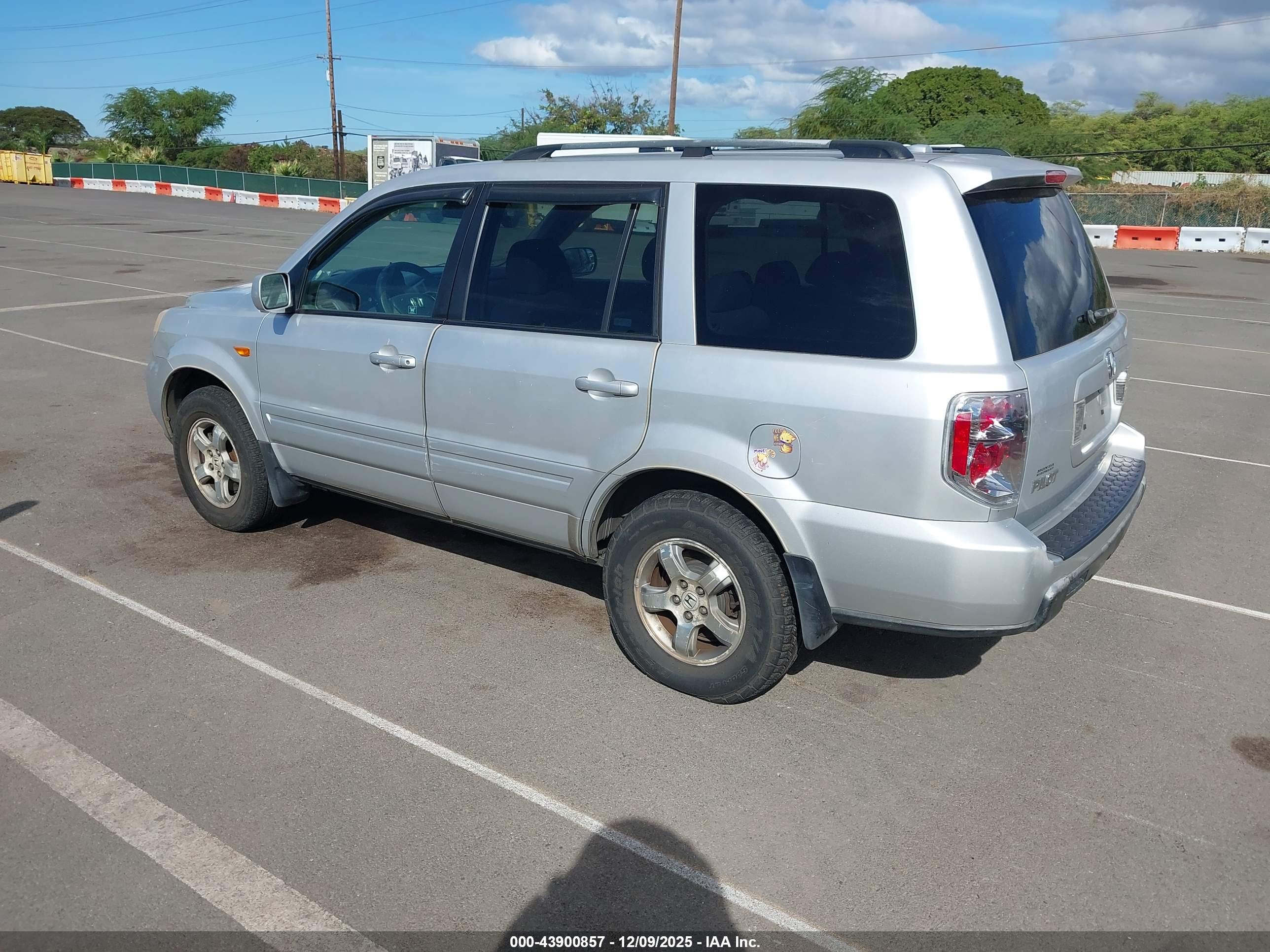 HONDA PILOT image 3