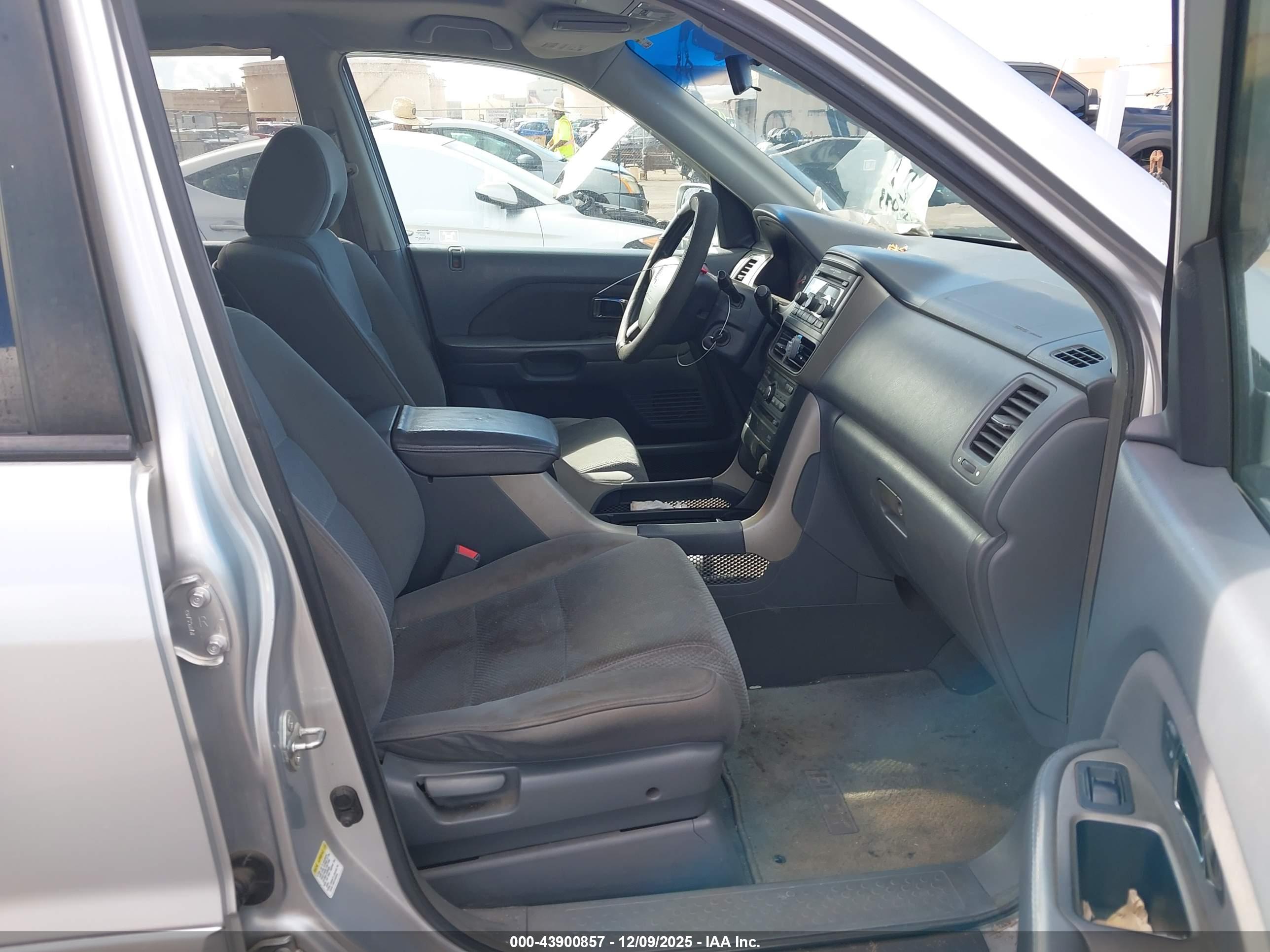 HONDA PILOT image 5