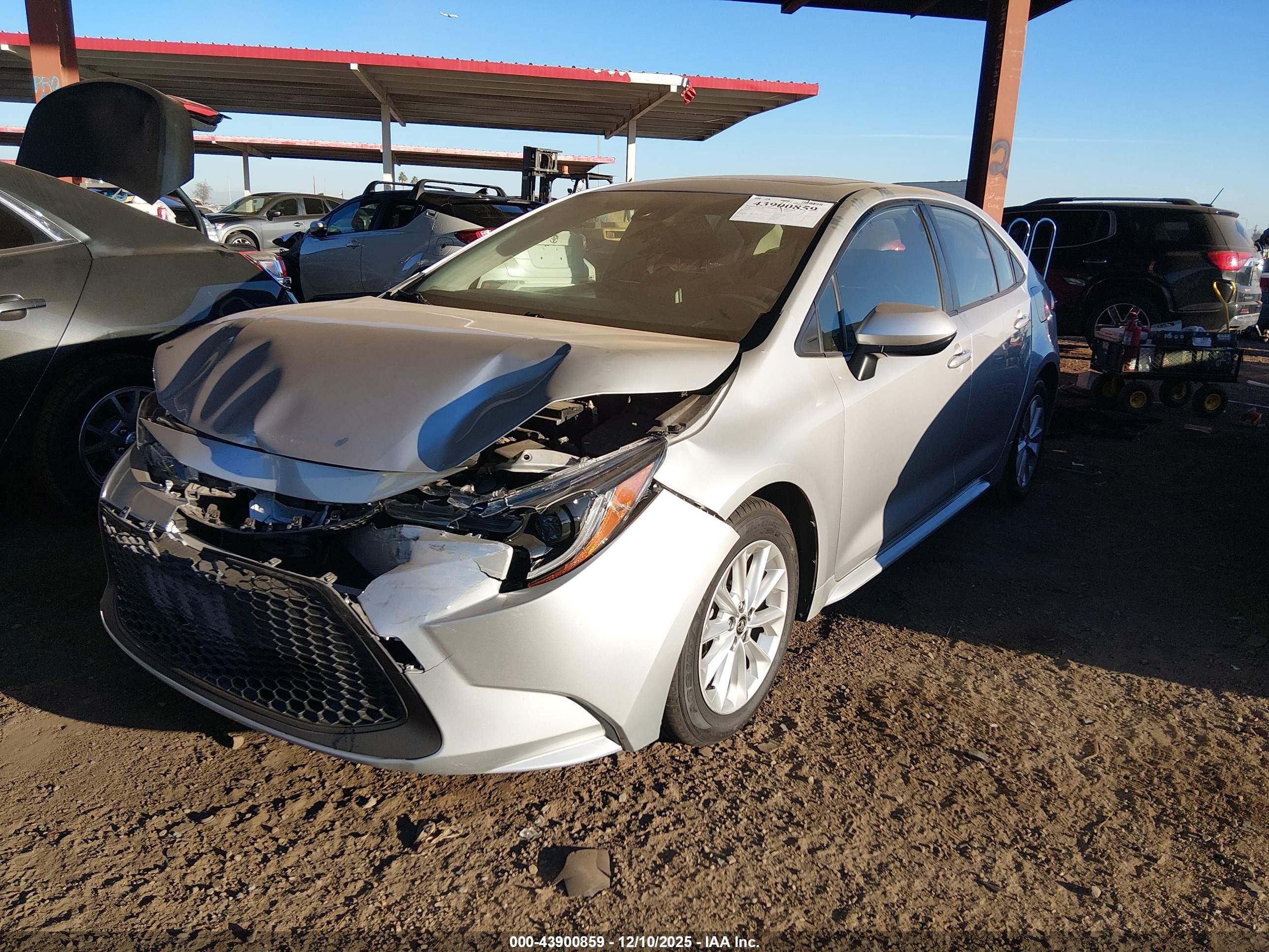 TOYOTA COROLLA image 2