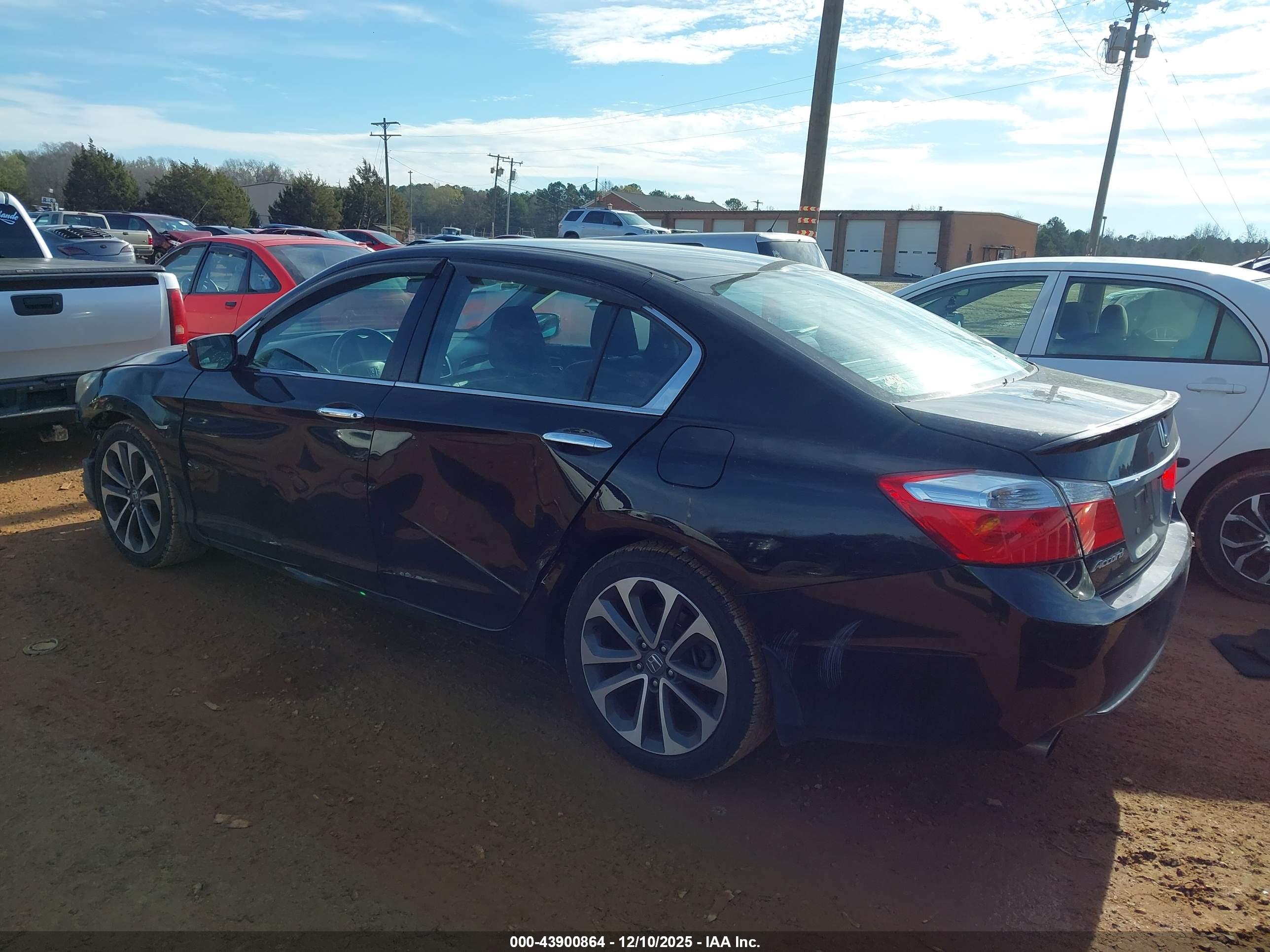 HONDA ACCORD image 3