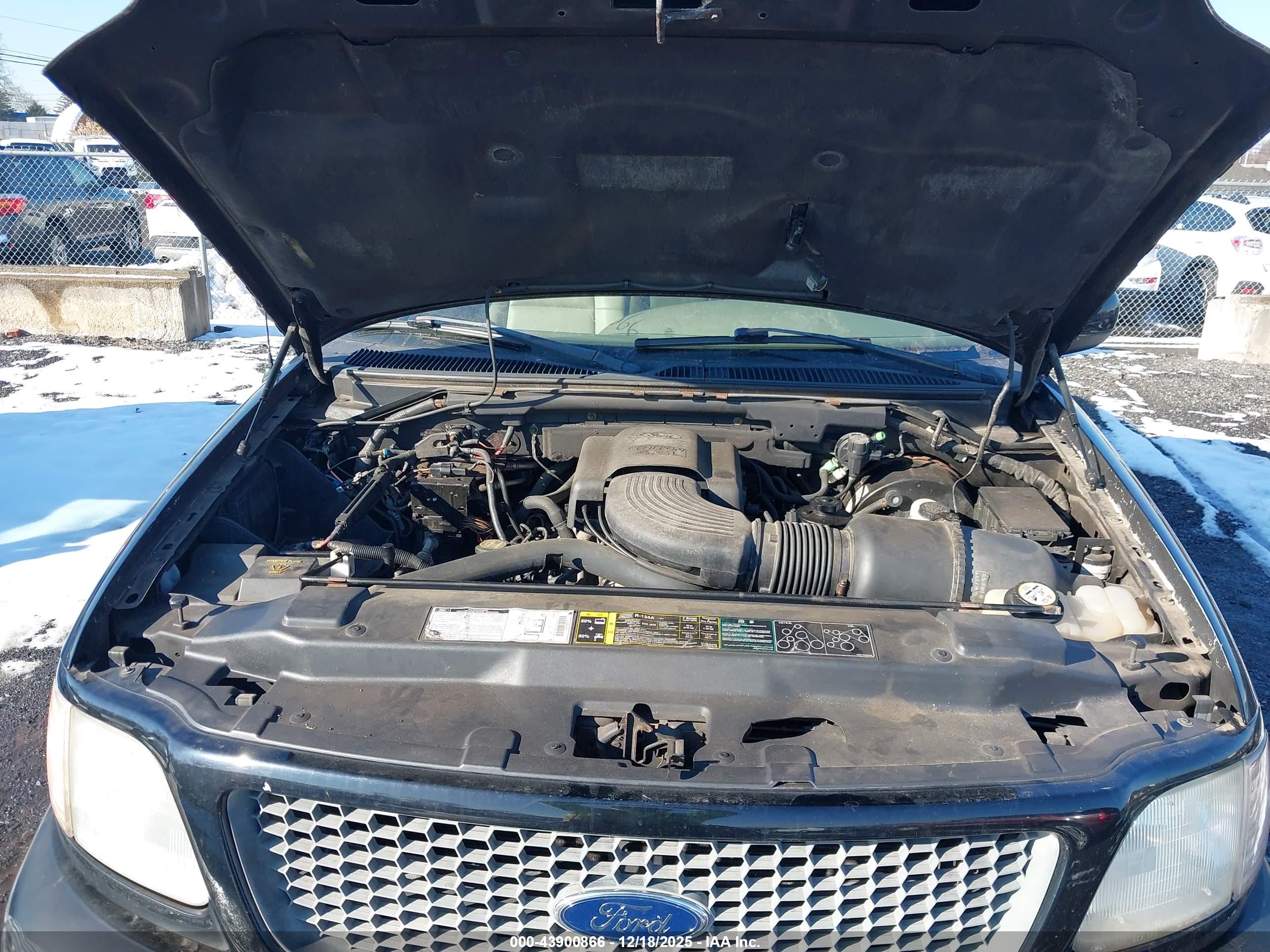 FORD F-150 image 10