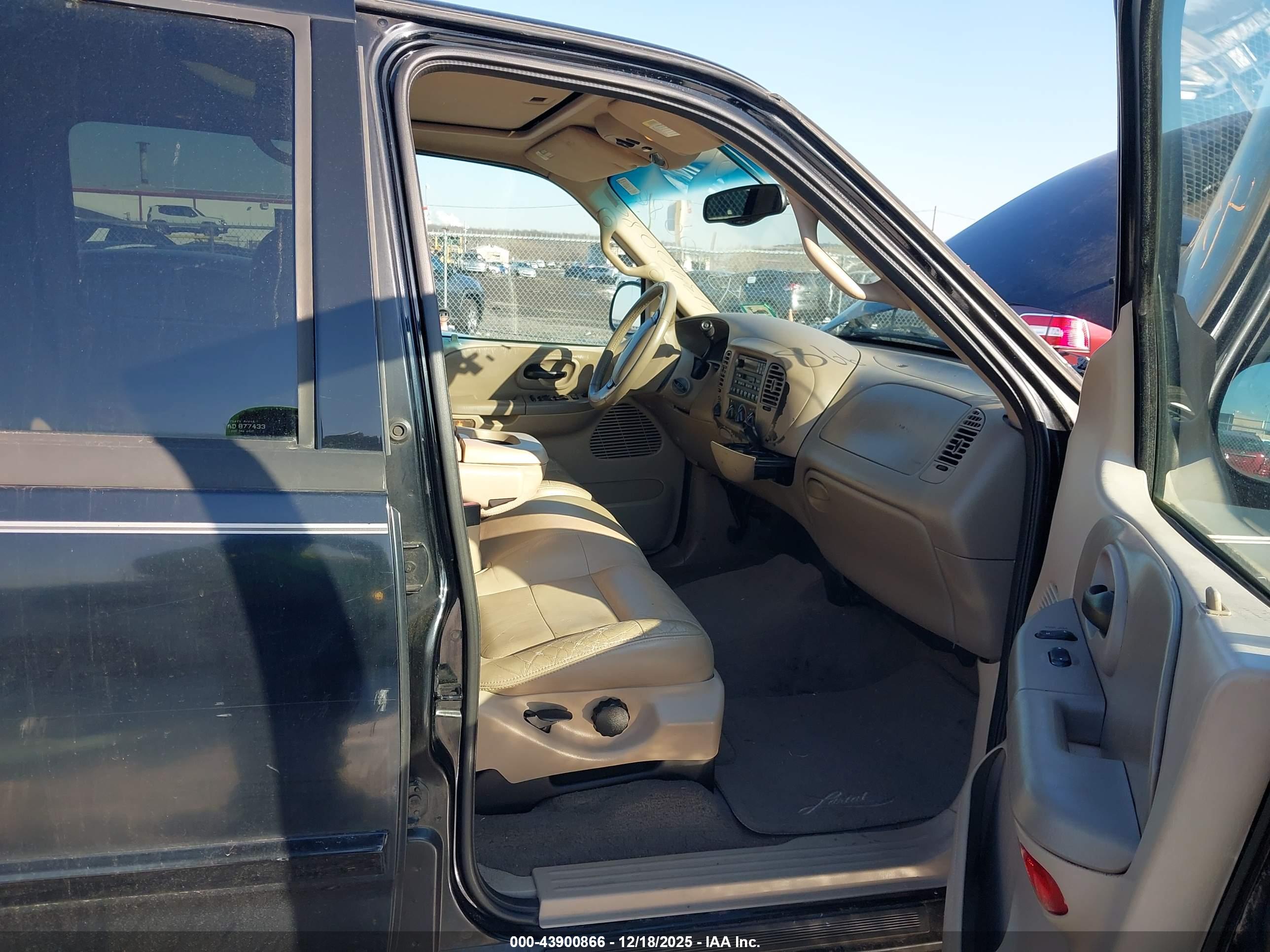 FORD F-150 image 5