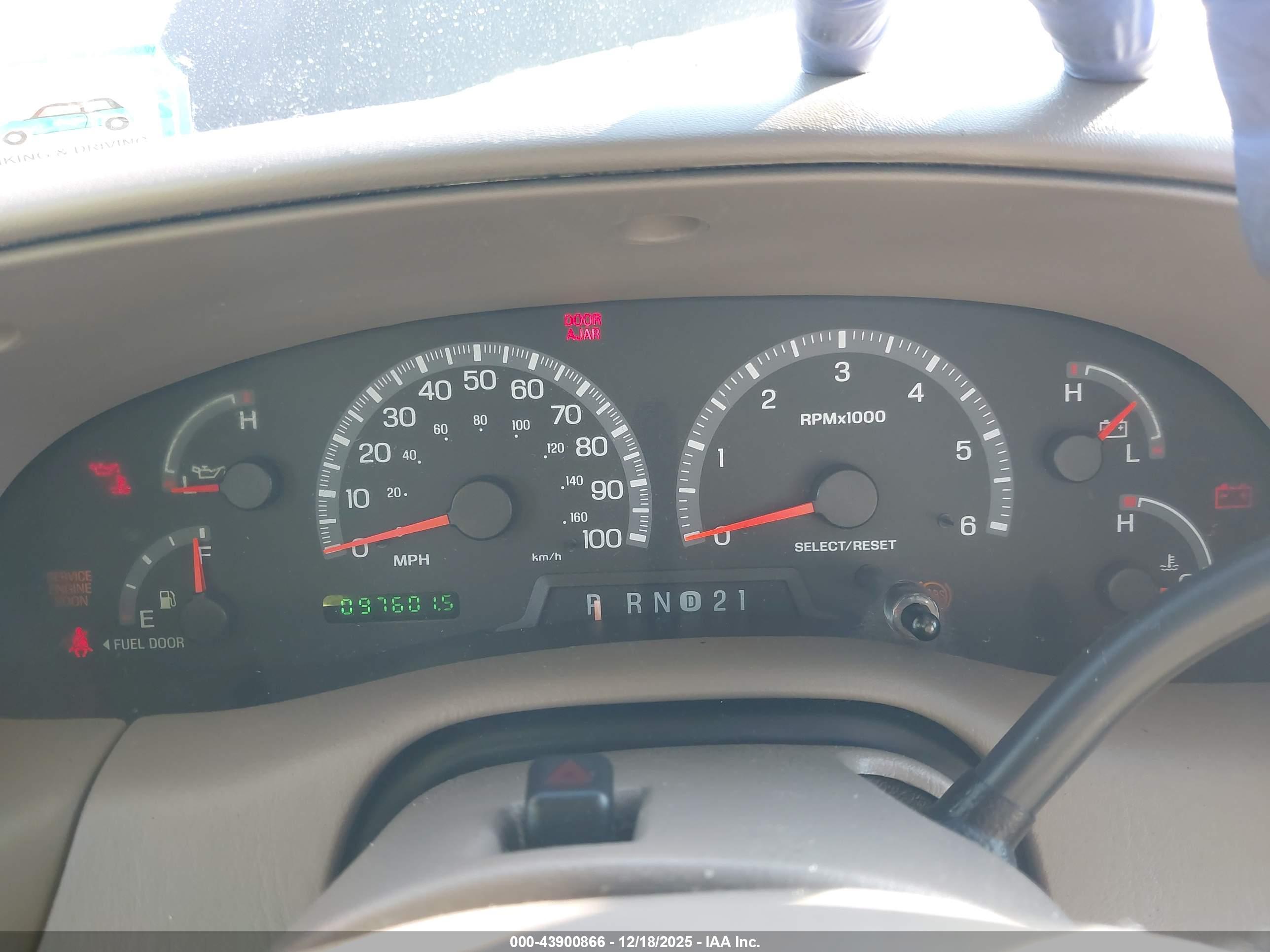FORD F-150 image 7