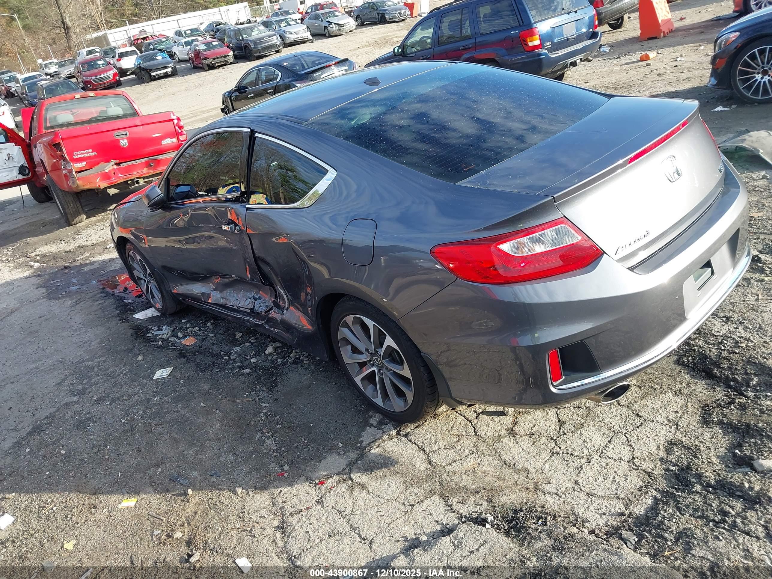 HONDA ACCORD image 3